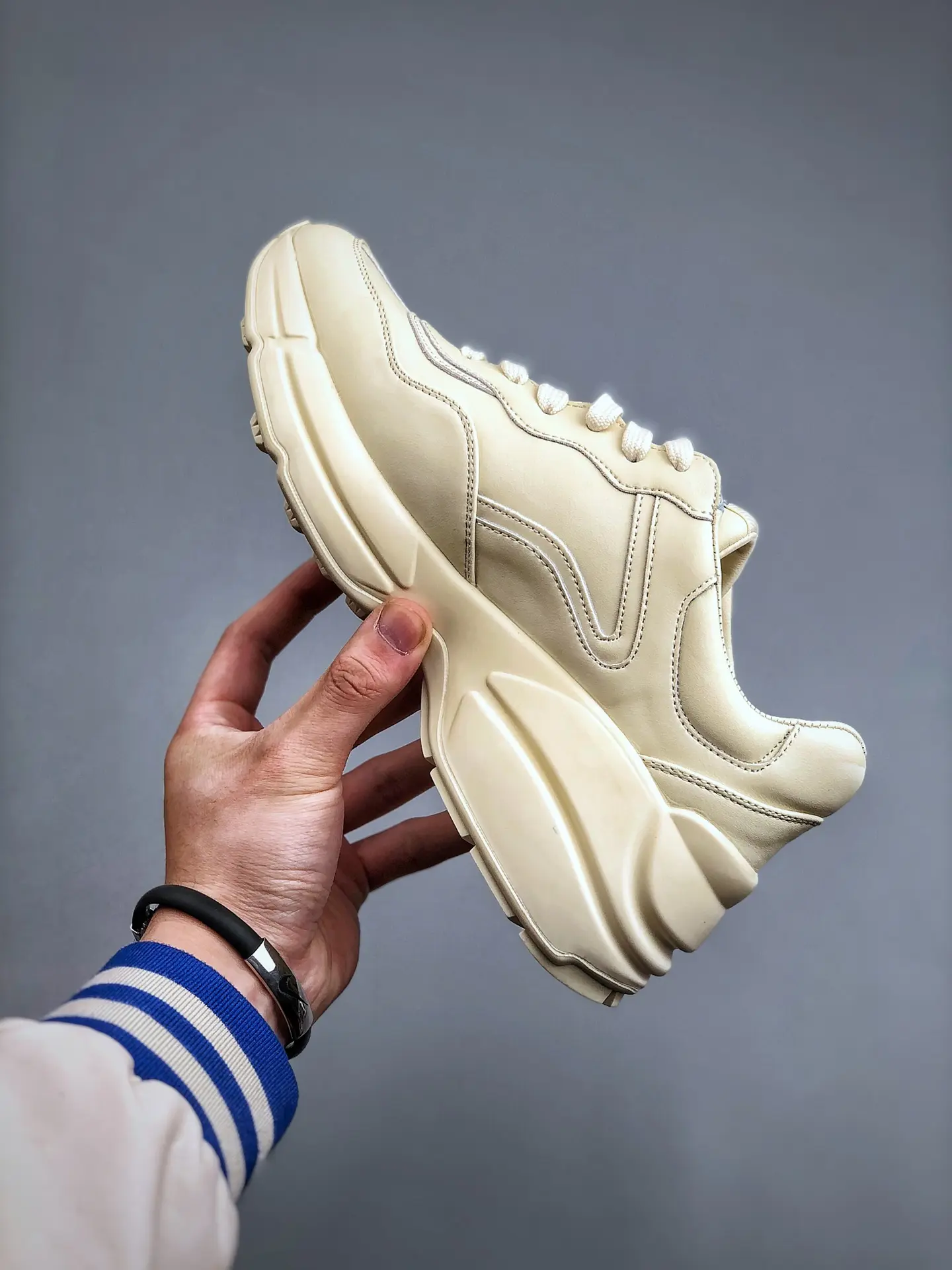 YASSW | The Ultimate Guide to Replica Gucci Rhyton Sneakers in White and Beige