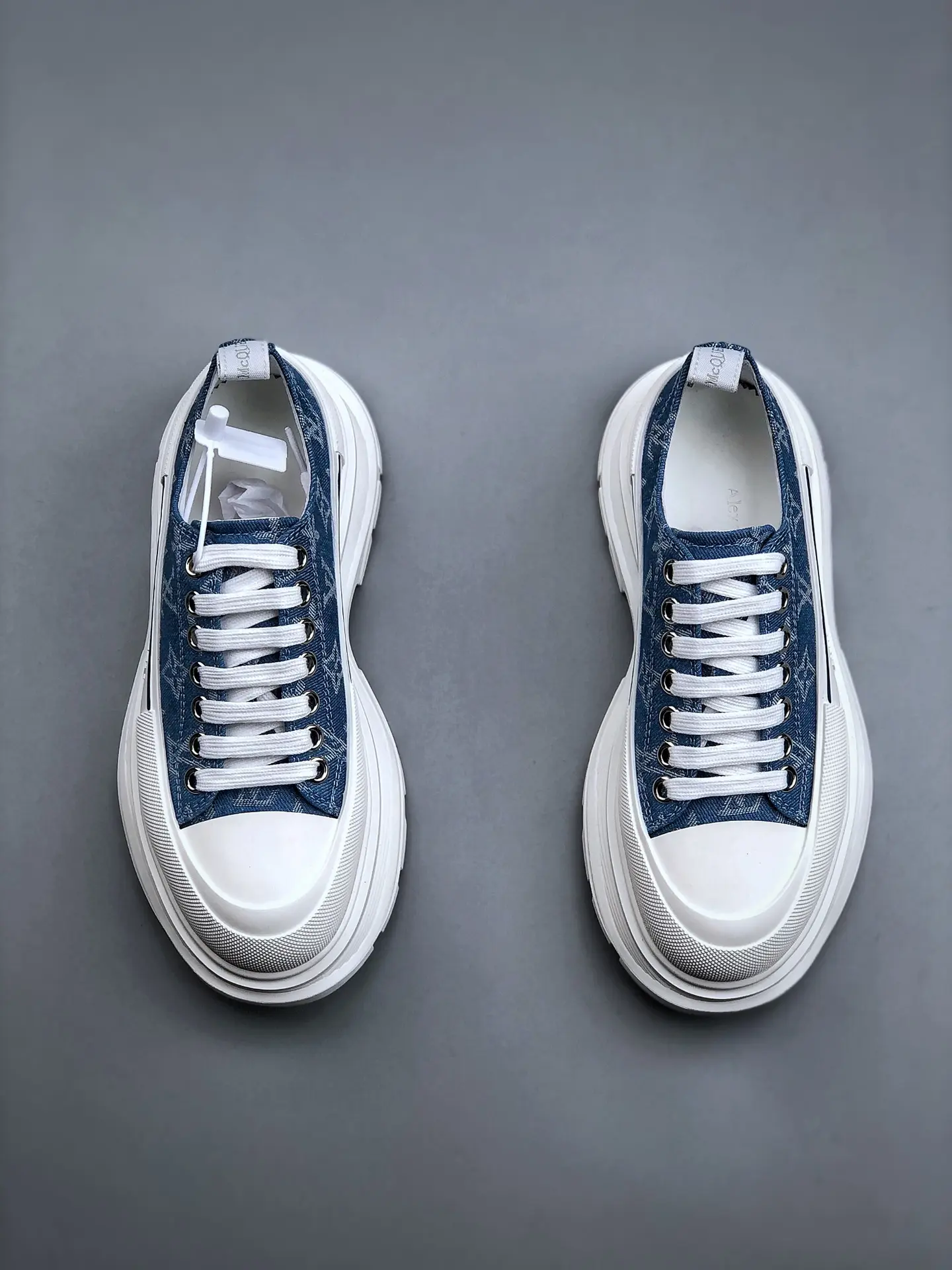 YASSW | Authentic vs. Replica Designer Sneakers: What You Need to Know