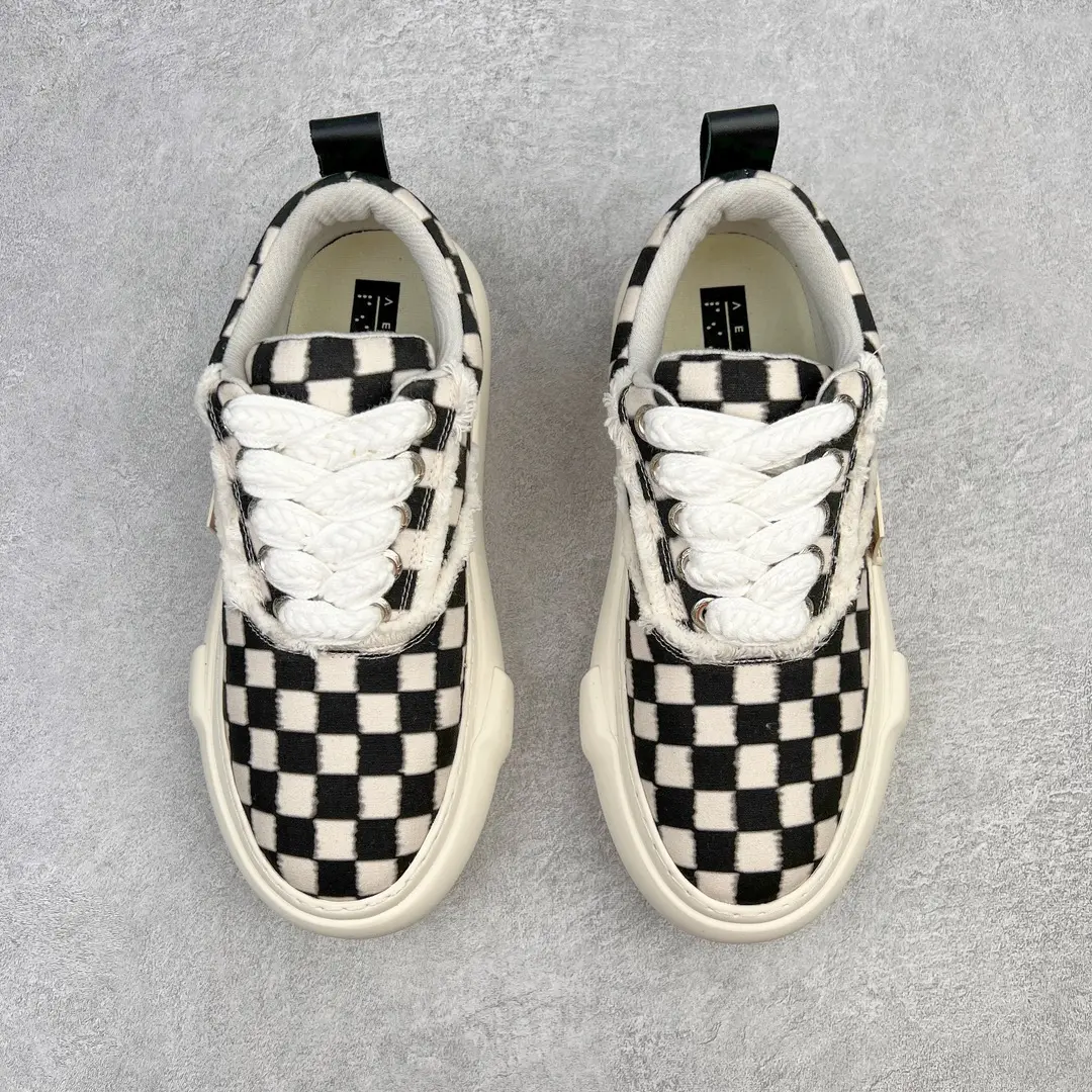 YASSW | Replica Fake Rep Vans Unisex Adult Marshmallow/Black Sneakers Review