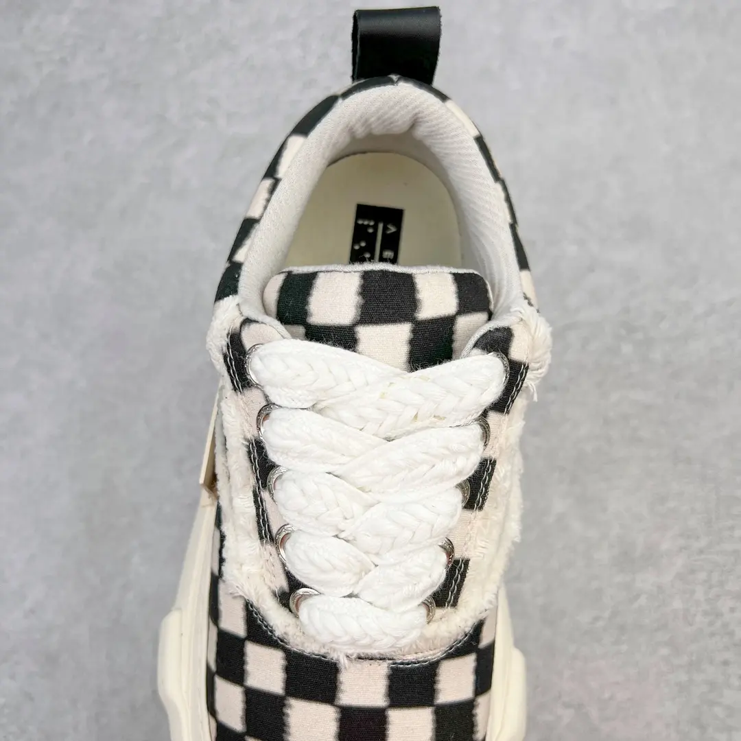 YASSW | Replica Fake Rep Vans Unisex Adult Marshmallow/Black Sneakers Review