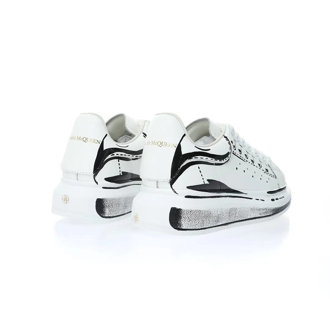 YASSW | Alexander McQueen Oversized Sneaker 'White Black Print' Replica: Pros and Cons