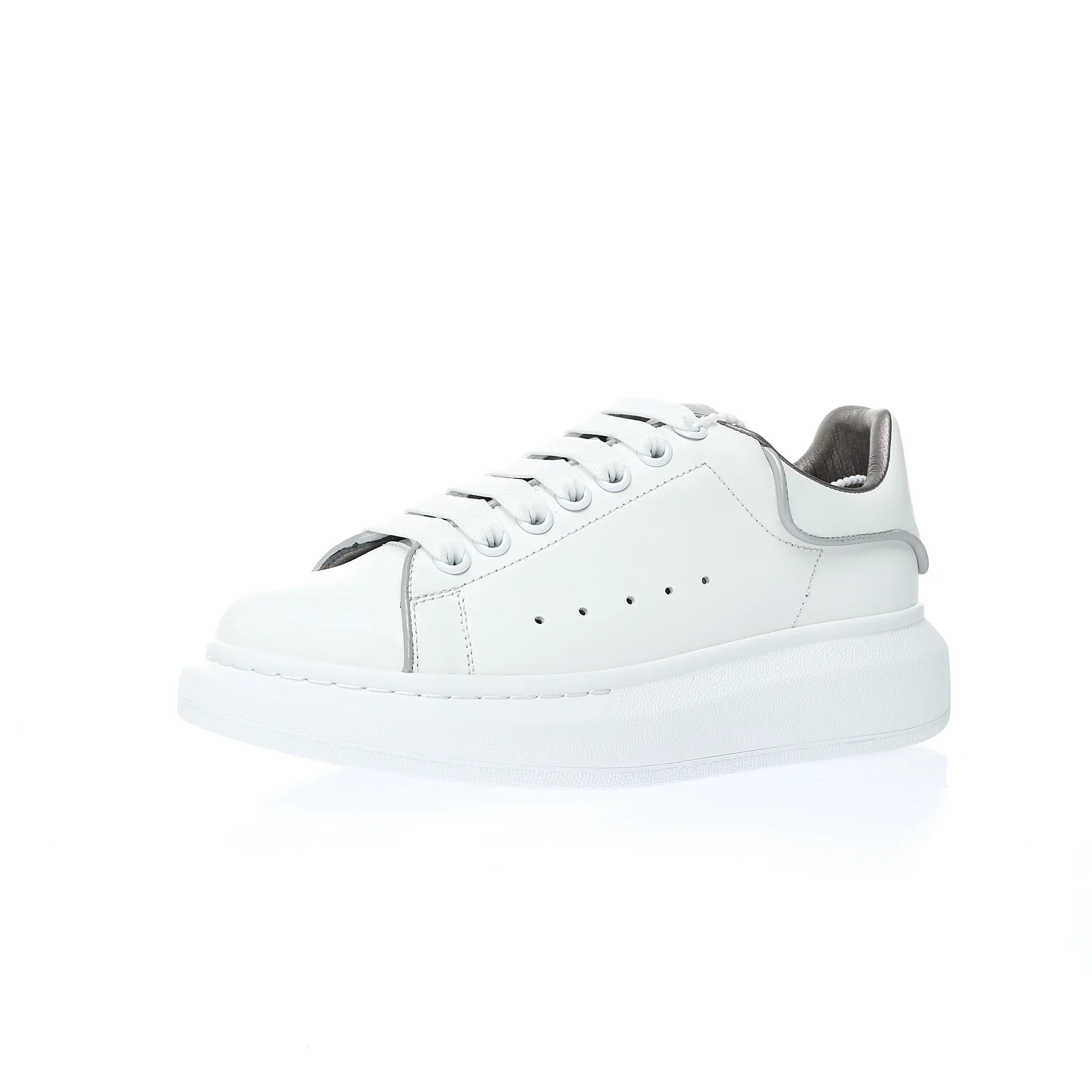 YASSW | Alexander McQueen White & Silver Oversized Sneakers Replica Review