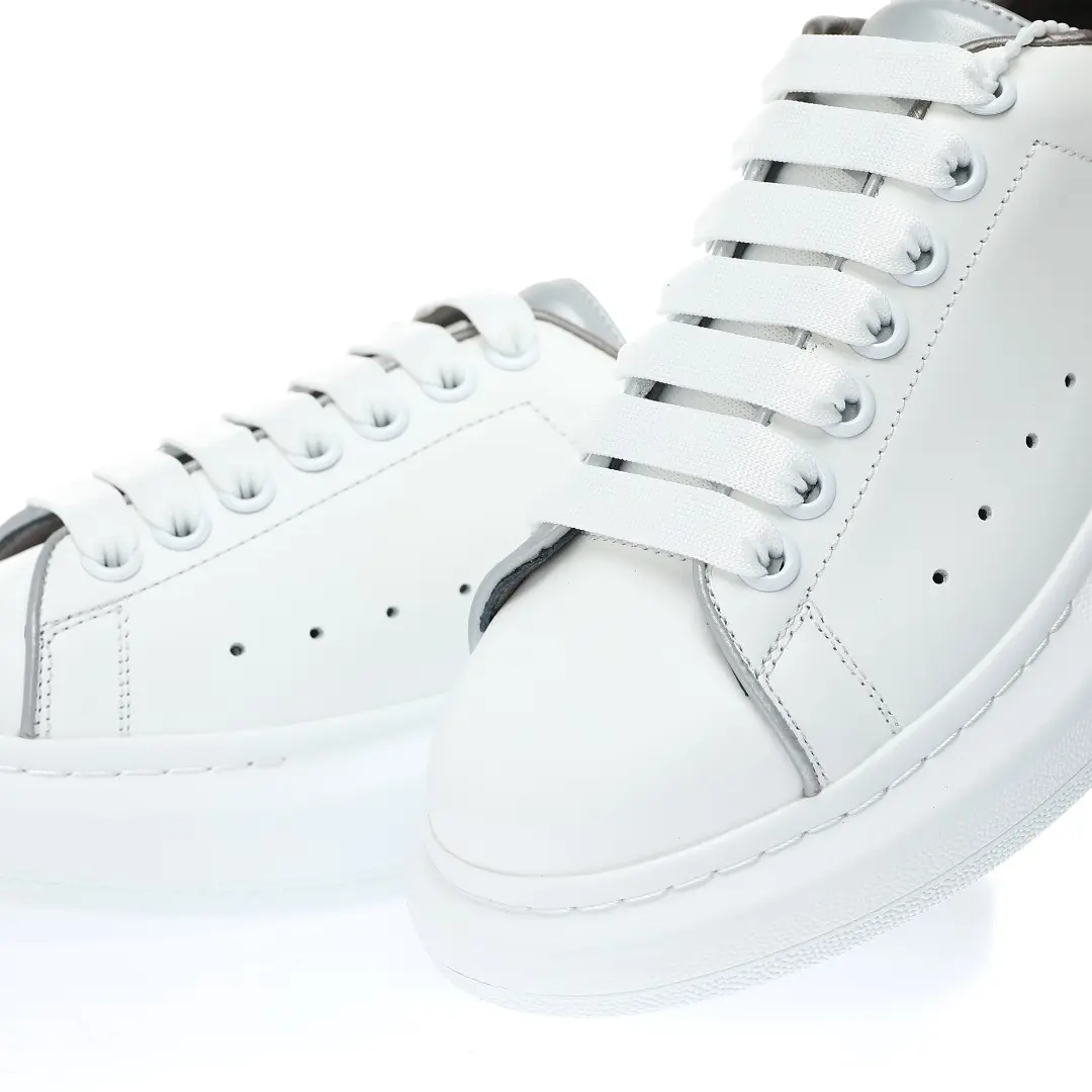 YASSW | Alexander McQueen White & Silver Oversized Sneakers Replica Review