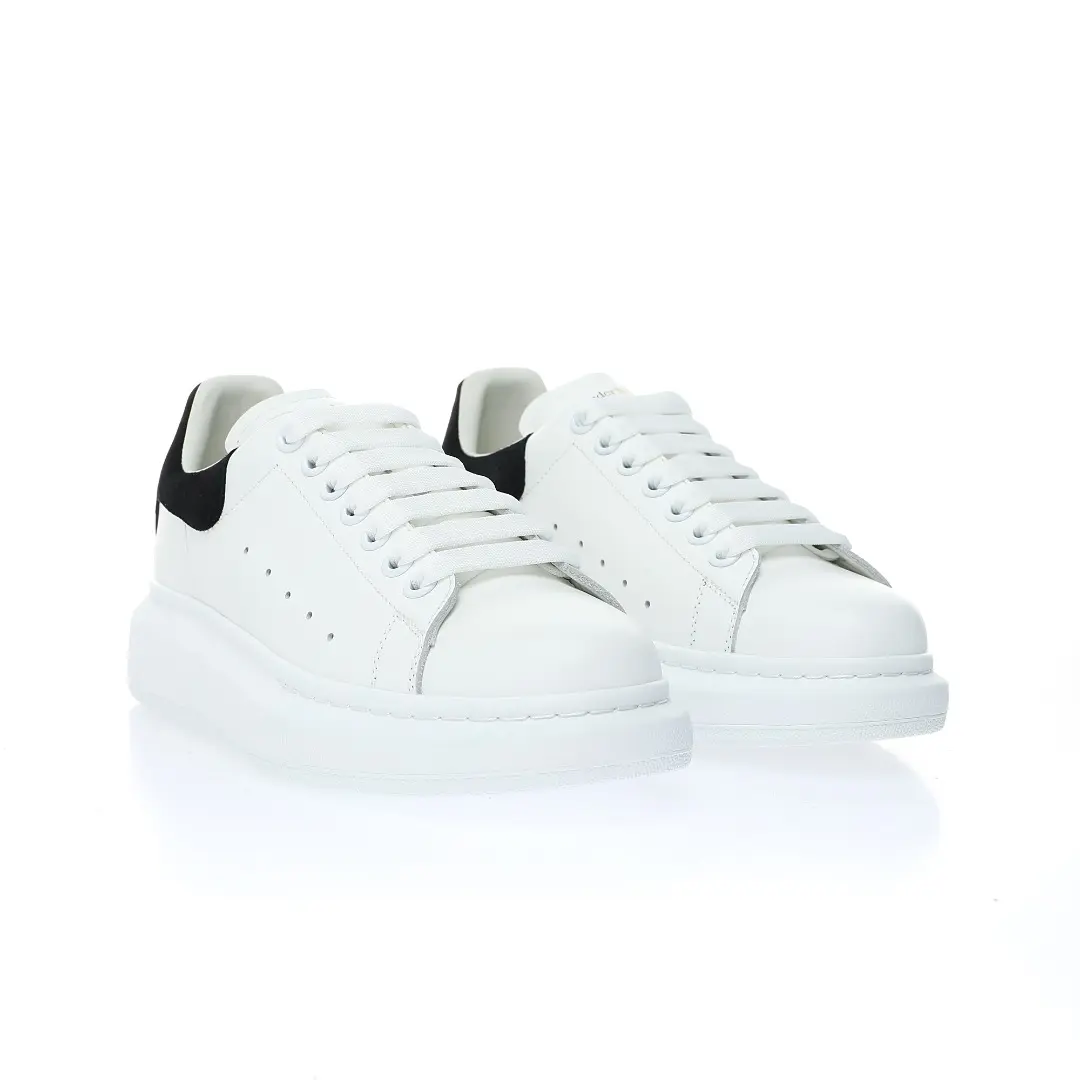 YASSW | Alexander McQueen Oversized Sneakers: The Ultimate Replica Review