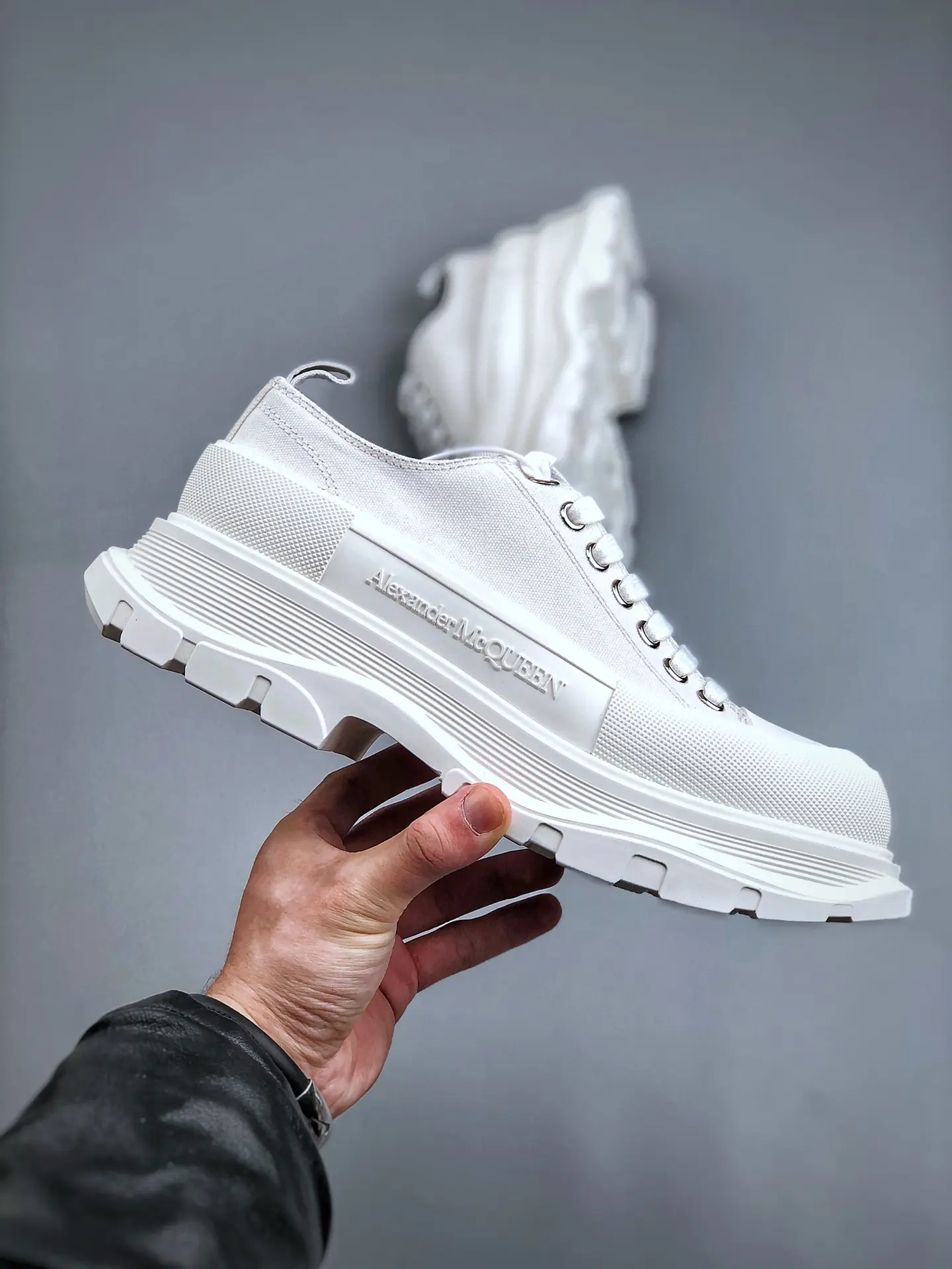 YASSW | Fake Alexander McQueen Tread Slick White Sneakers: Are They Worth It?