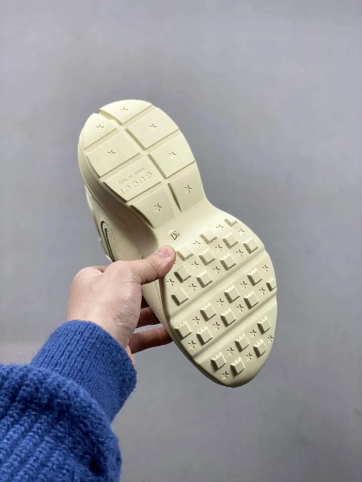 YASSW | Gucci Rhyton 'Lemon Gucci' Replica Sneakers: A Stylish Alternative