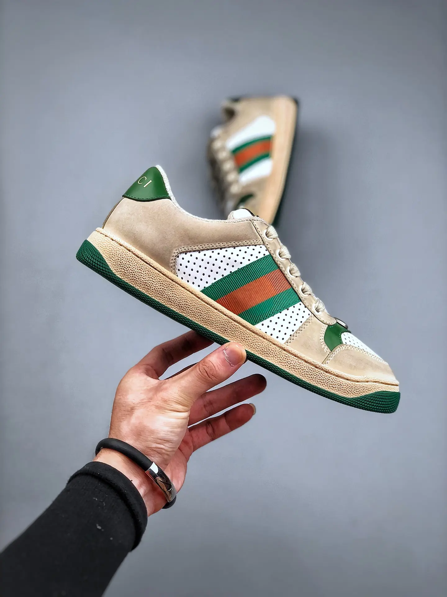 YASSW | Authentic Appeal: Replica Gucci Screener Leather Sneakers in White