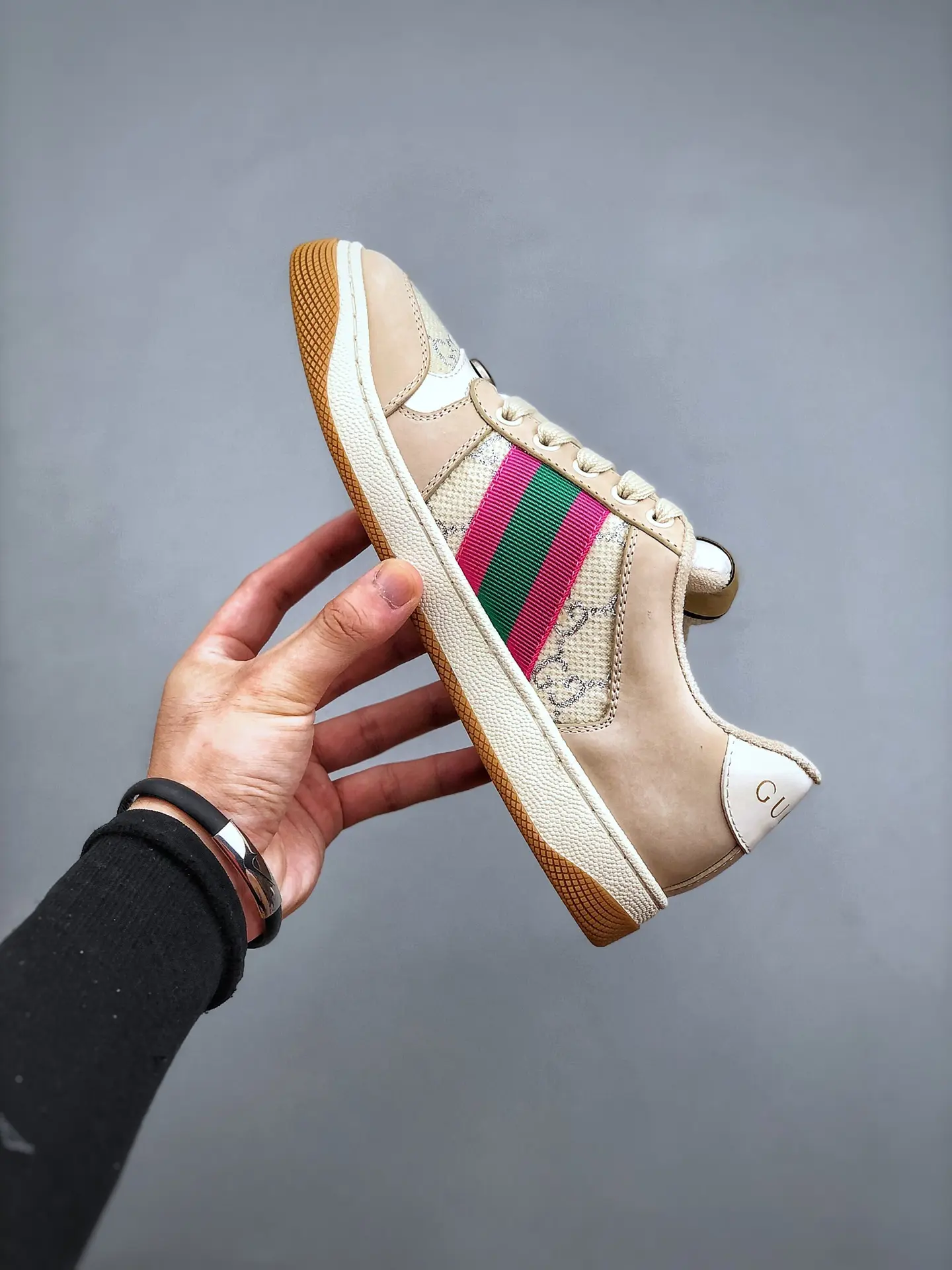 YASSW | GUCCI Women's Screener Sneaker Replica in White Leather: A Detailed Review