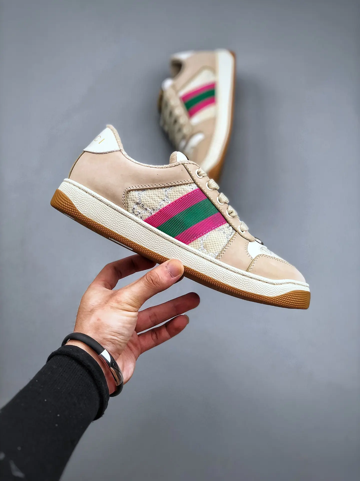 YASSW | GUCCI Women's Screener Sneaker Replica in White Leather: A Detailed Review