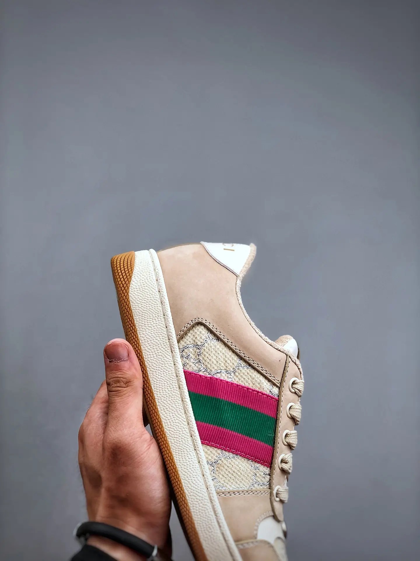 YASSW | GUCCI Women's Screener Sneaker Replica in White Leather: A Detailed Review