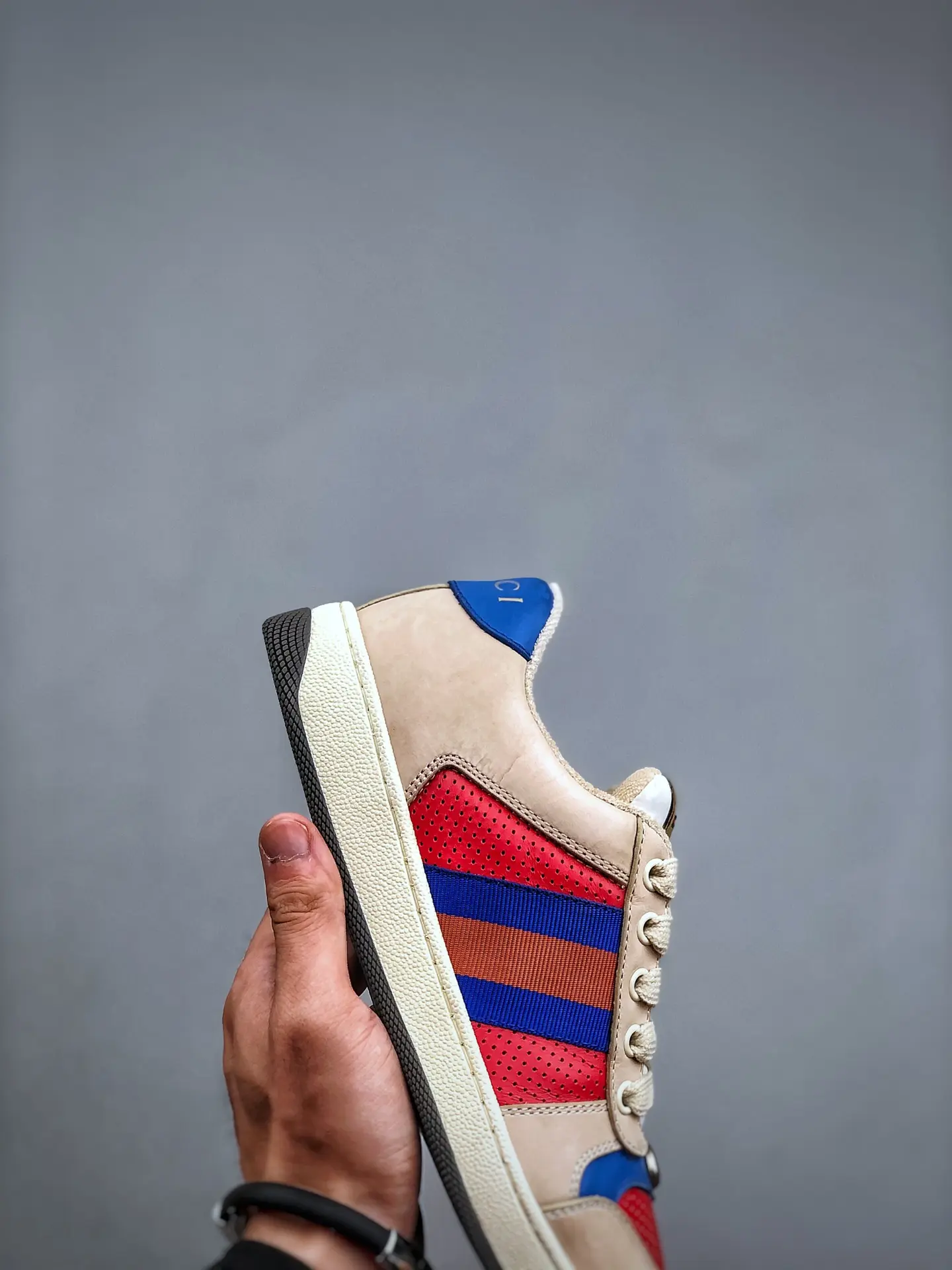 YASSW | Replica Gucci Women's Screener Sneakers in White Leather: A Comprehensive Review