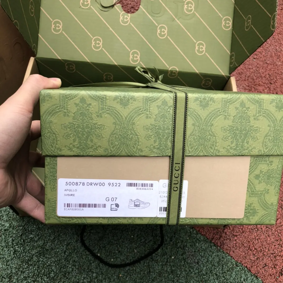 YASSW | Gucci Rhyton 1921 Beige Sneakers Review: Authentic vs. Replica