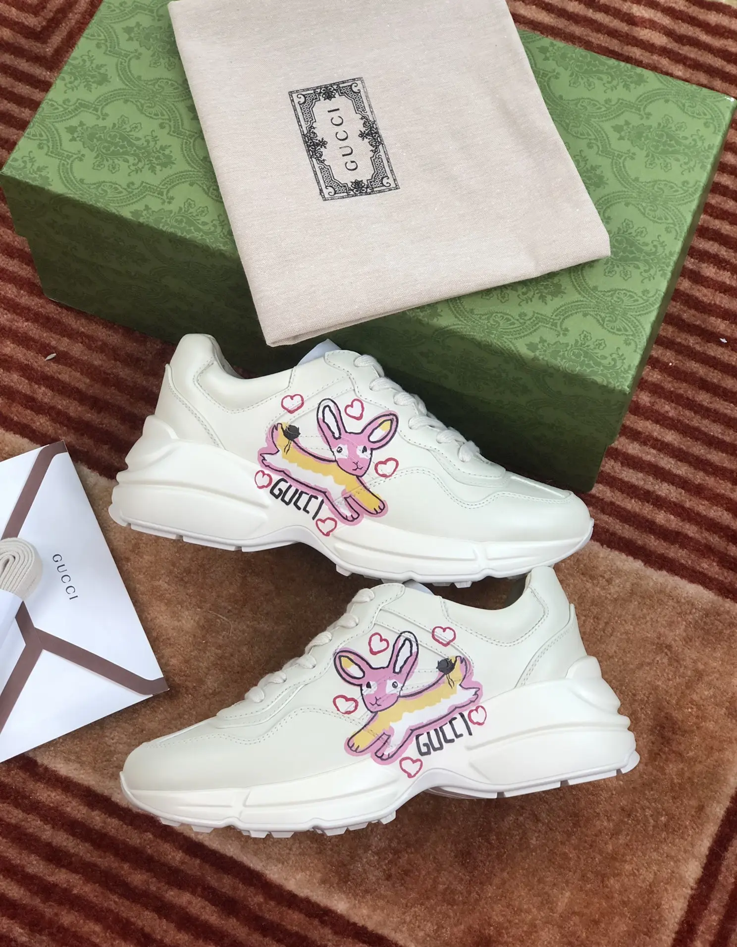 YASSW | Gucci Rhyton Replica Sneakers: Ivory, Multicolor, & More