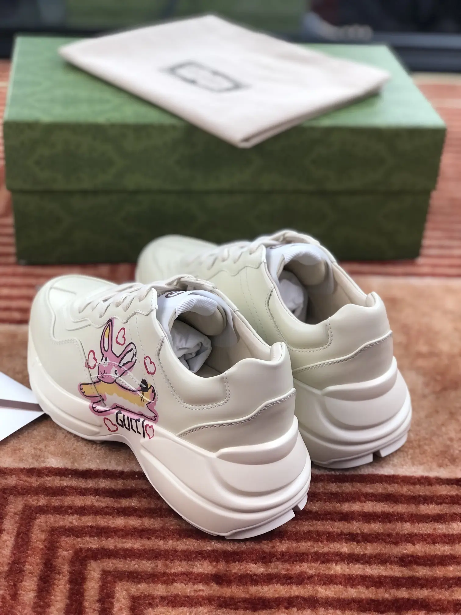 YASSW | Gucci Rhyton Replica Sneakers: Ivory, Multicolor, & More