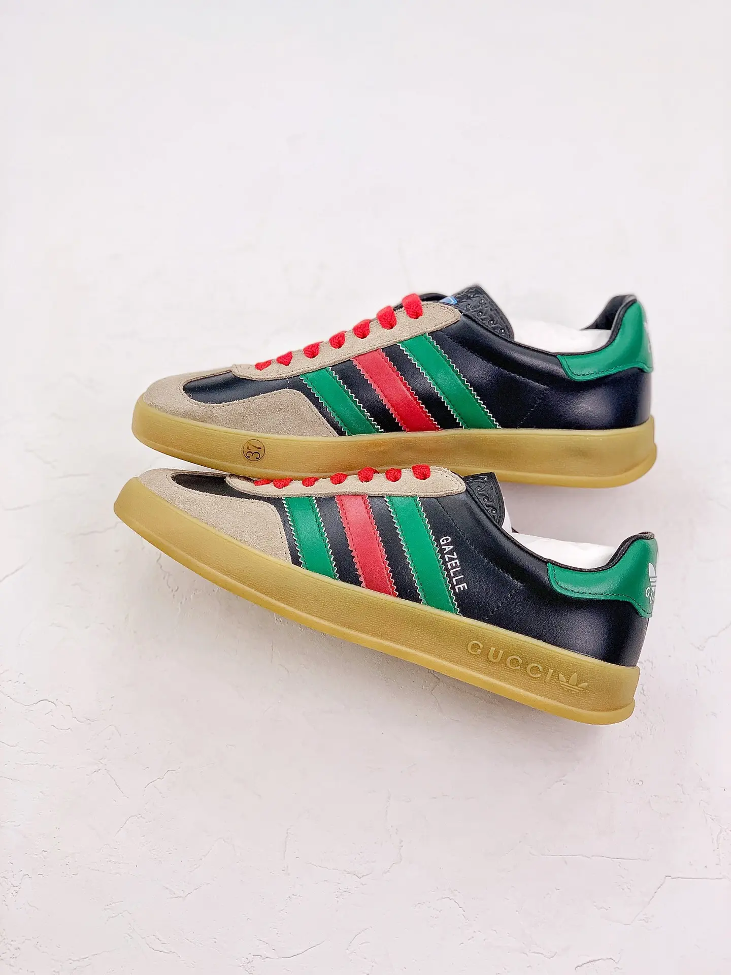 YASSW | Gucci x Adidas Gazelle Low Cut Sneakers 726487 AAA43 9549 Multicolor Replica