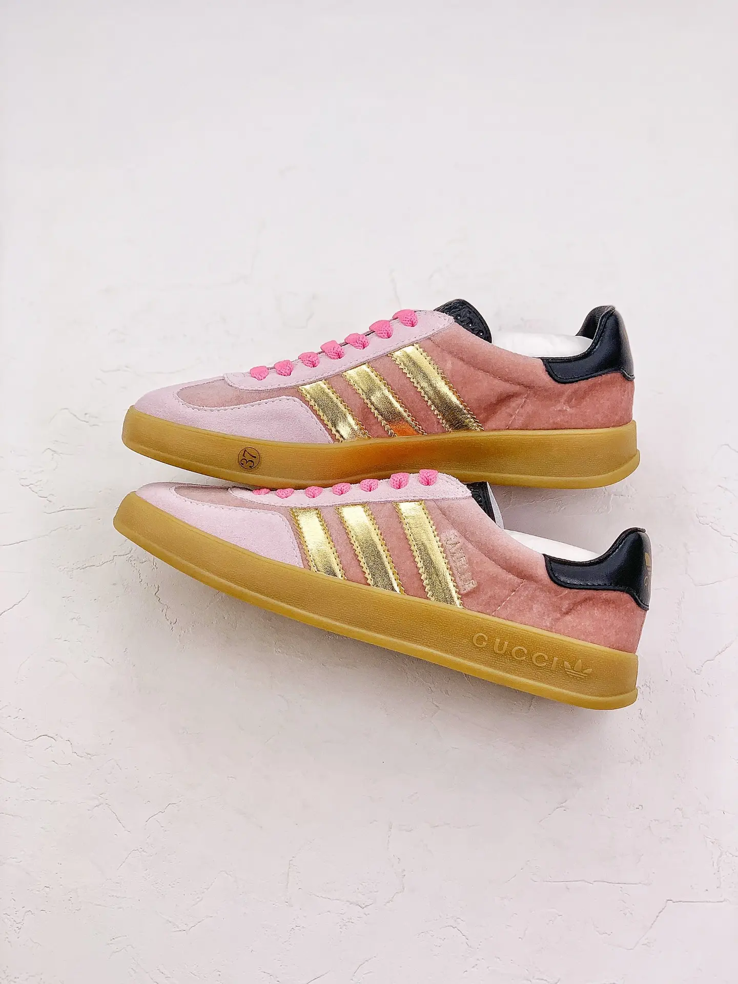 YASSW | Replica Gucci x Adidas Gazelle Pink Velvet Sneakers Review