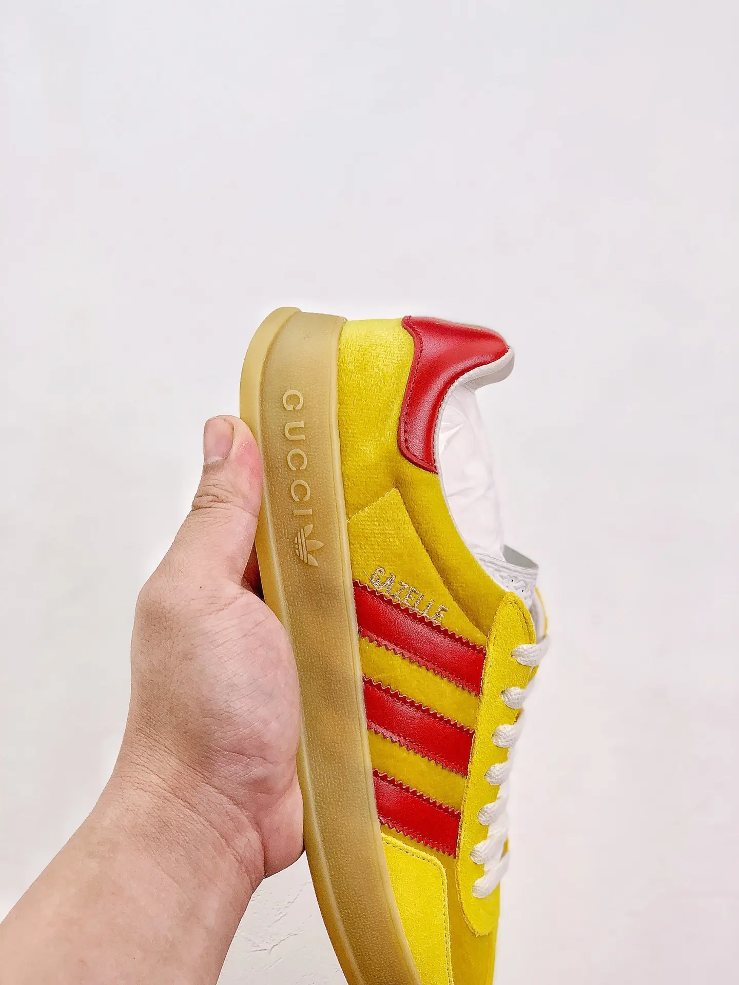 YASSW | Gucci x Adidas Gazelle Yellow Velvet Replicas: Style Meets Affordability