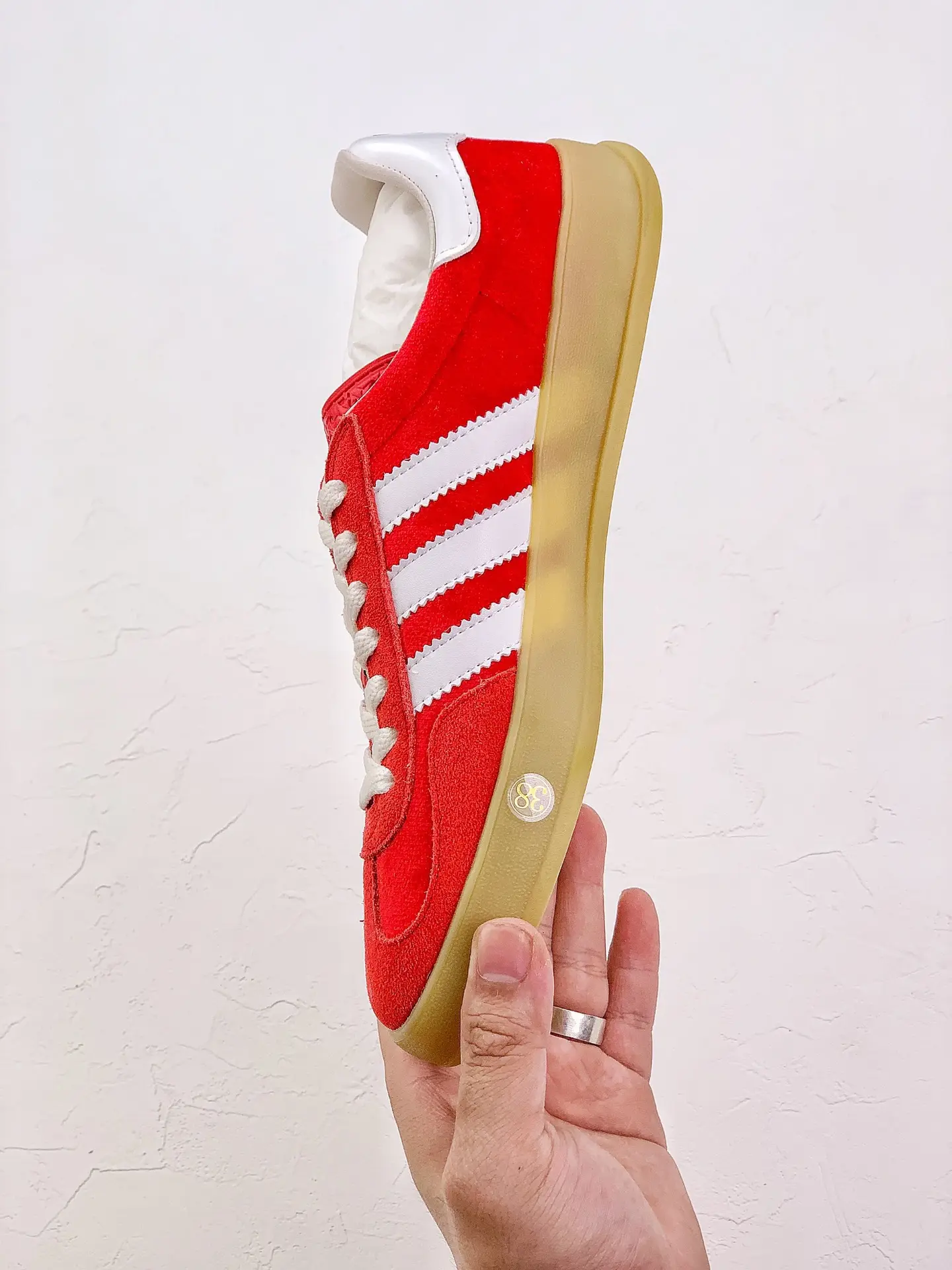 YASSW | Adidas Leather Low Trainers Red Replica: A Comprehensive Review