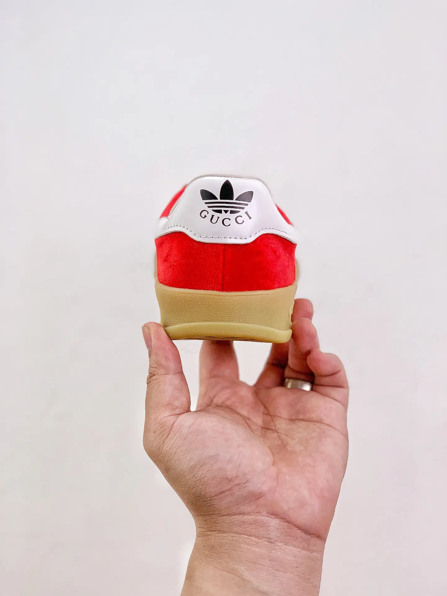 YASSW | Adidas Leather Low Trainers Red Replica: A Comprehensive Review