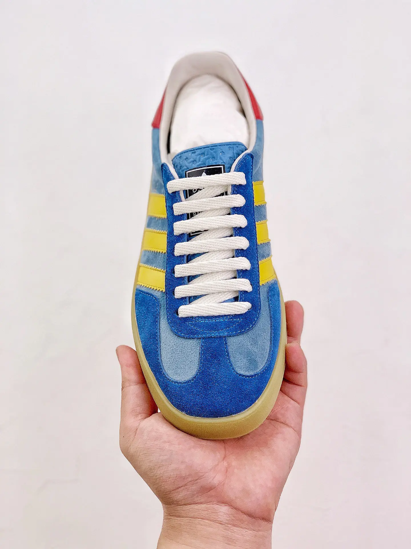 YASSW | Gucci x Adidas Gazelle Blue Replica Sneakers: Style & Comfort in One