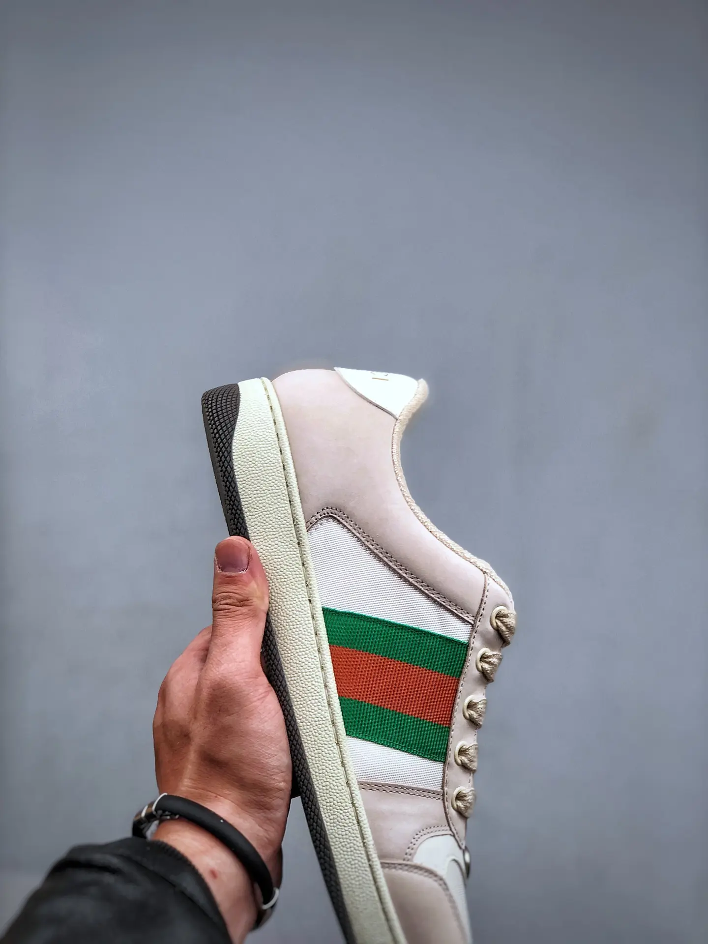 YASSW | Gucci Beige Screener Sneakers Replica: Stylish or Subpar?