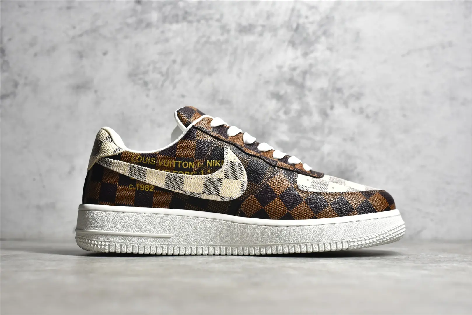 YASSW | Louis Vuitton x Nike Air Force 1 Replica Sneaker Review: A Fusion of Style and Comfort