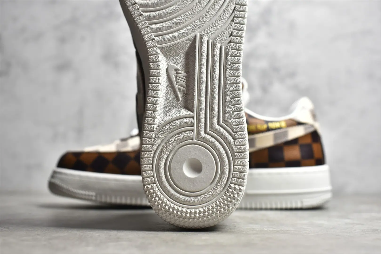 YASSW | Louis Vuitton x Nike Air Force 1 Replica Sneaker Review: A Fusion of Style and Comfort