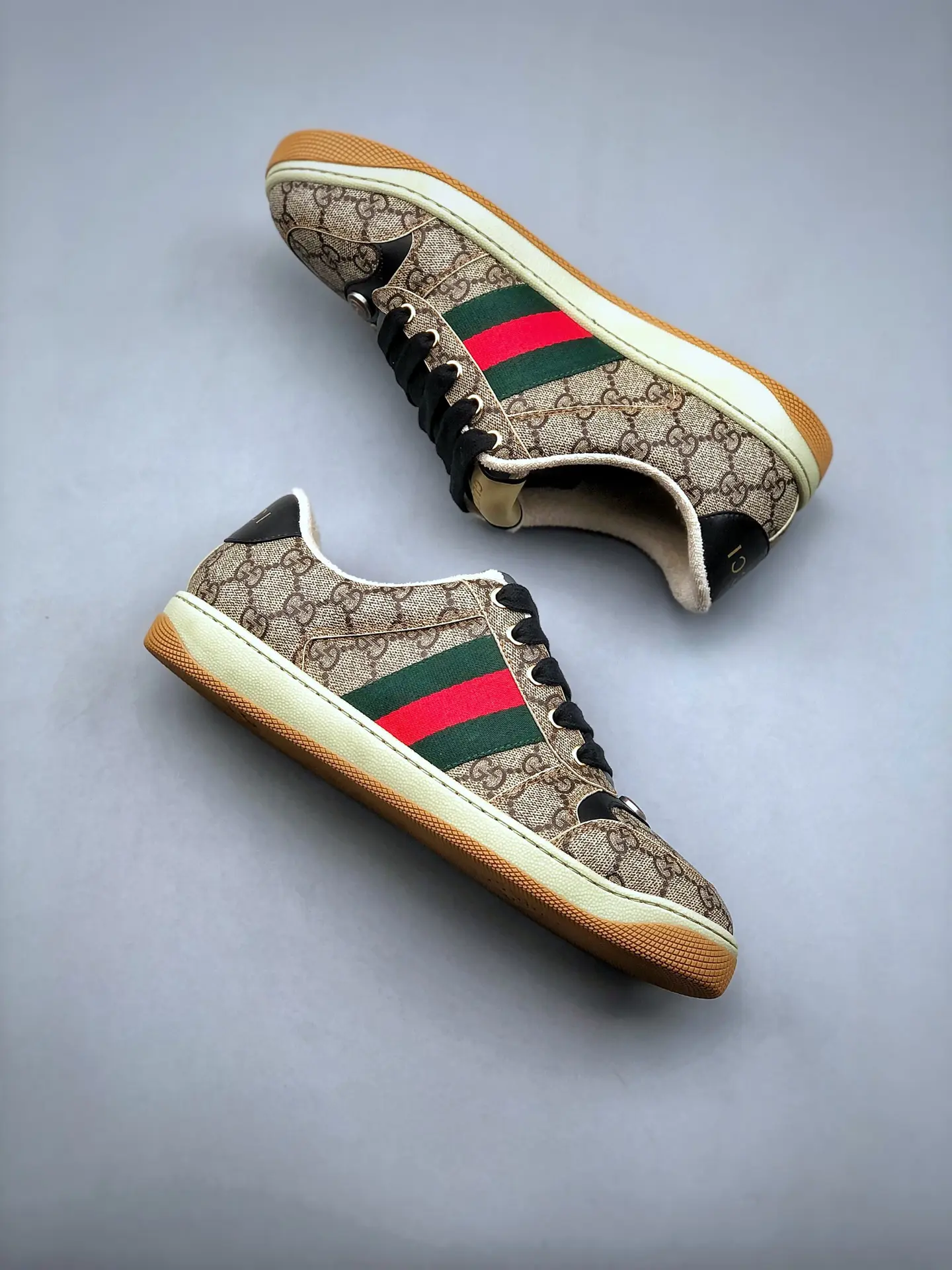 YASSW | Gucci Men's Screener Sneakers: Beige GG Canvas Replica Review