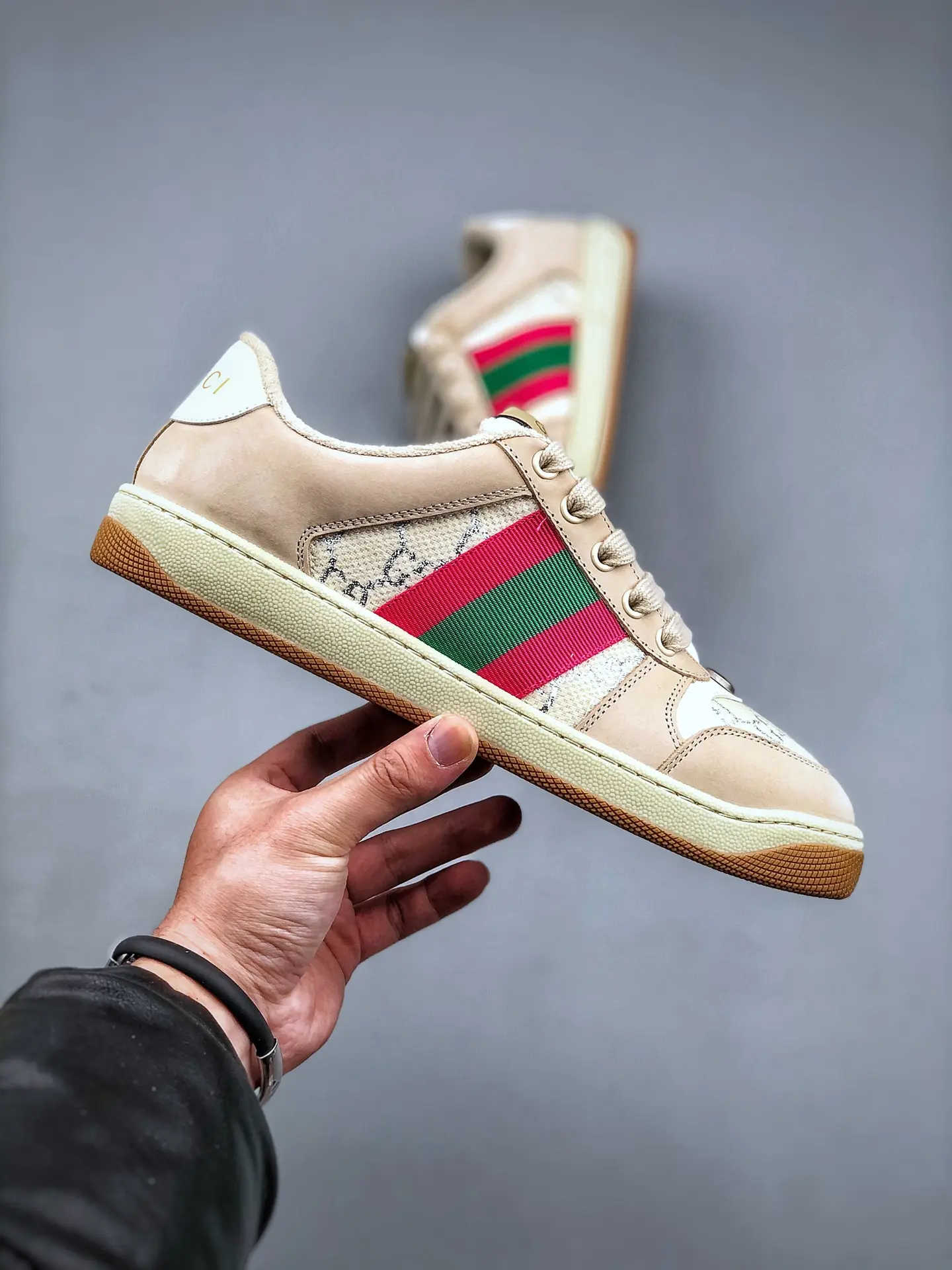 YASSW | Replica Gucci Screener Leather Trainers in Beige: A Comprehensive Review