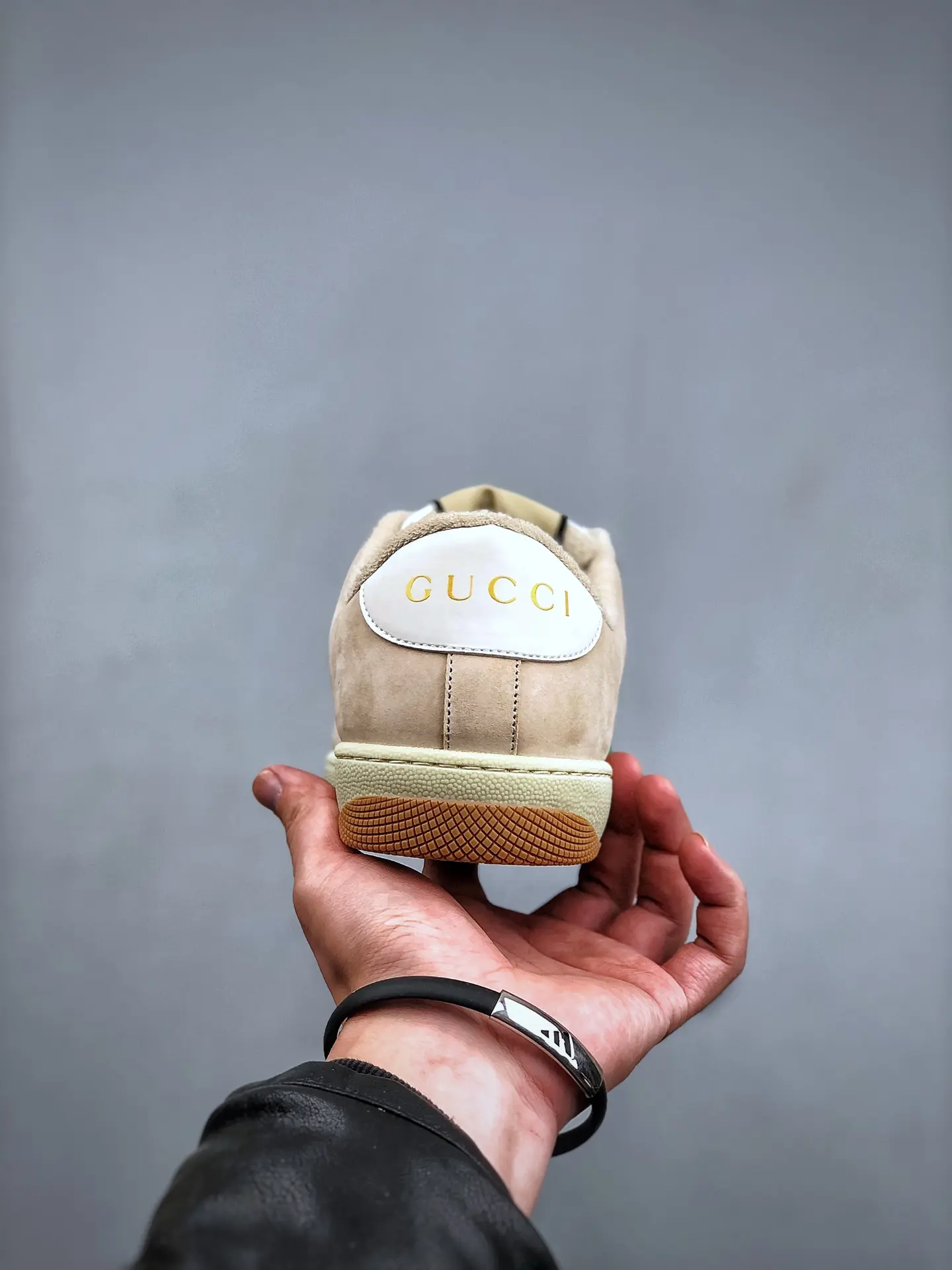 YASSW | Replica Gucci Screener Leather Trainers in Beige: A Comprehensive Review