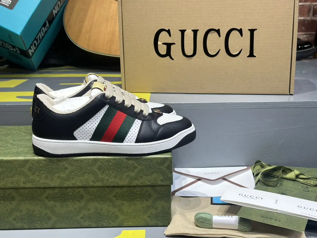 YASSW | Replica Gucci Screener Sneakers: Black & White Leather Low Tops