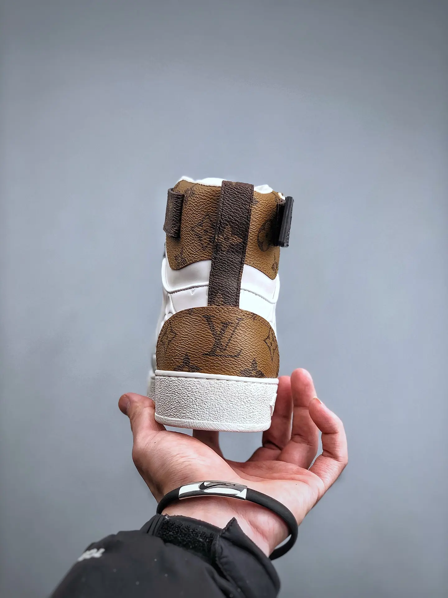 YASSW | Louis Vuitton Boombox High-Top Sneakers in White/Brown (Replica)