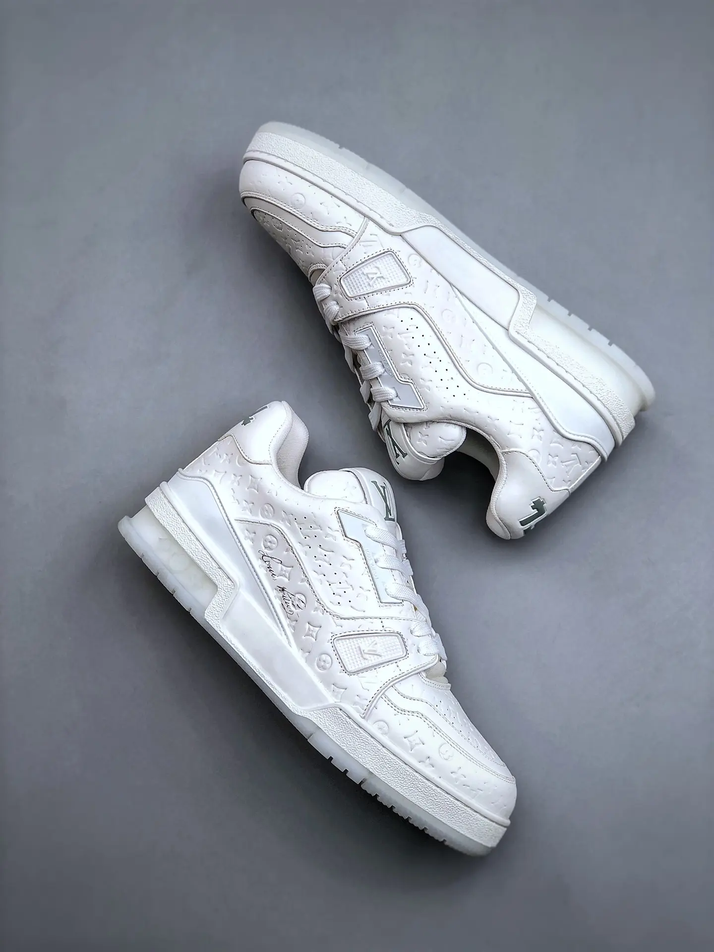 YASSW | The Intricacies of Replica Louis Vuitton White Leather LV Trainer Sneakers