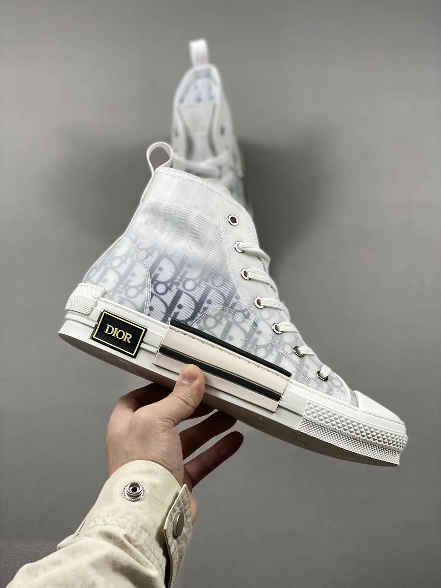 YASSW | Dior B23 High-Top Sneaker Oblique Multi Replica - A Detailed Review