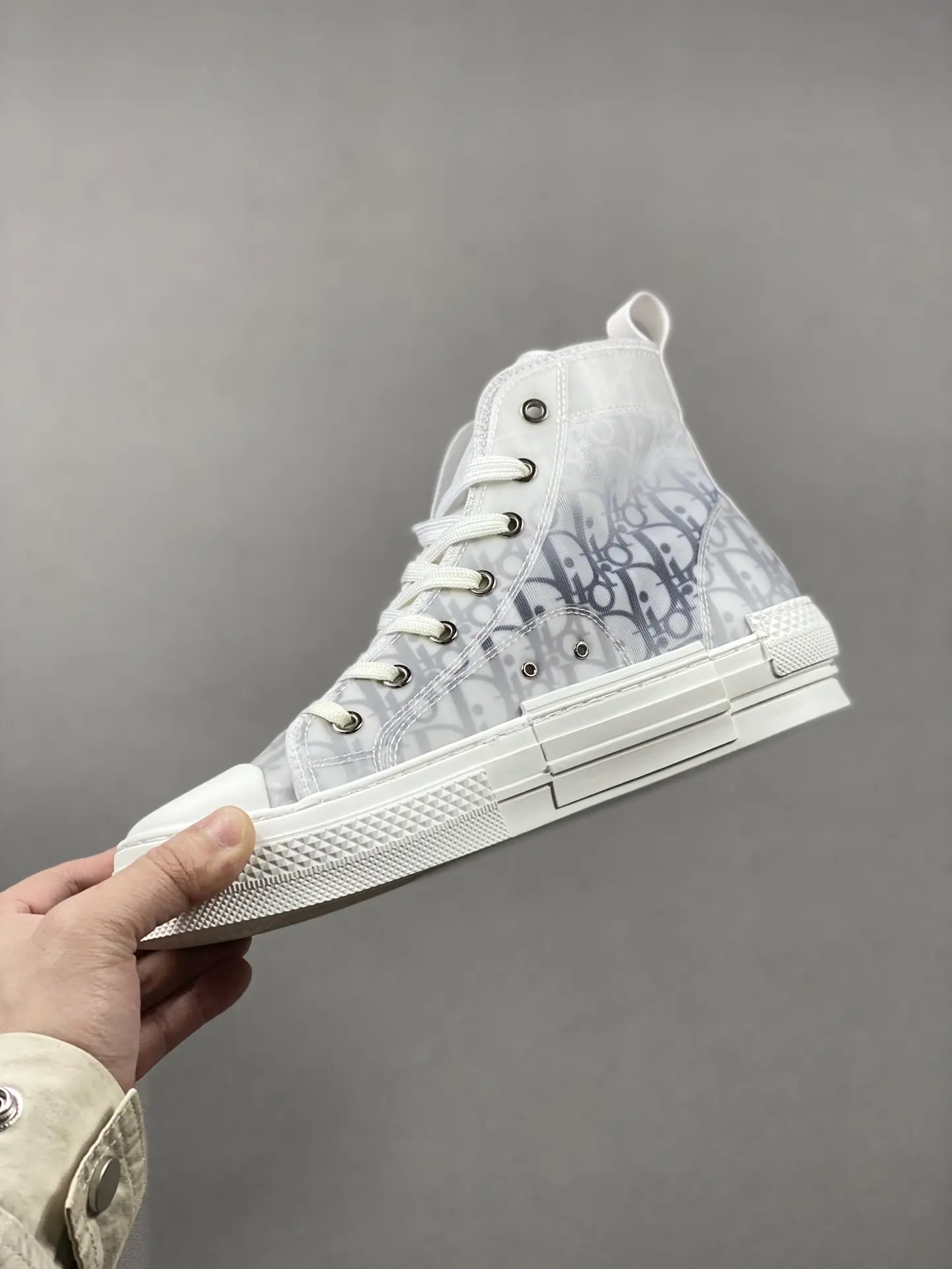 YASSW | Dior B23 High-Top Sneaker Oblique Multi Replica - A Detailed Review