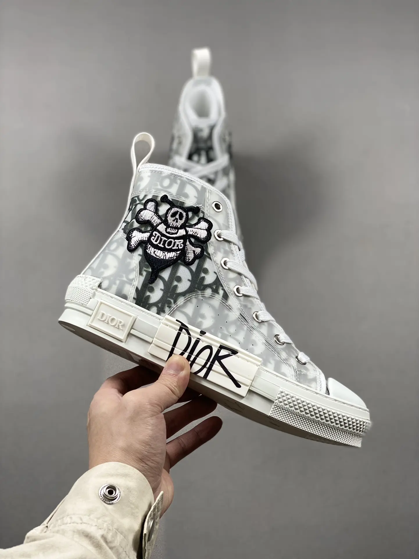 YASSW | Dior B23 Kids High-Top Sneakers White & Black Oblique Replica - Stylish and Affordable