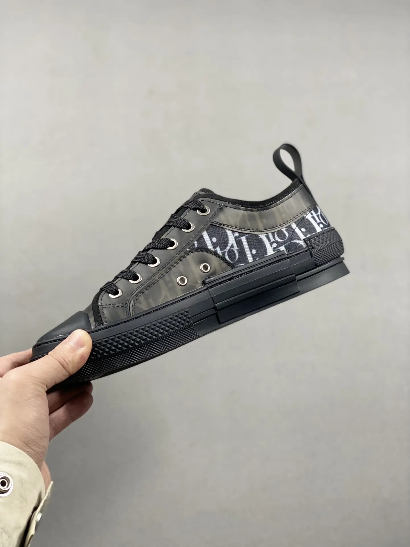 YASSW | Replica Dior B23 Trainer - Black Low Top Sneakers Review