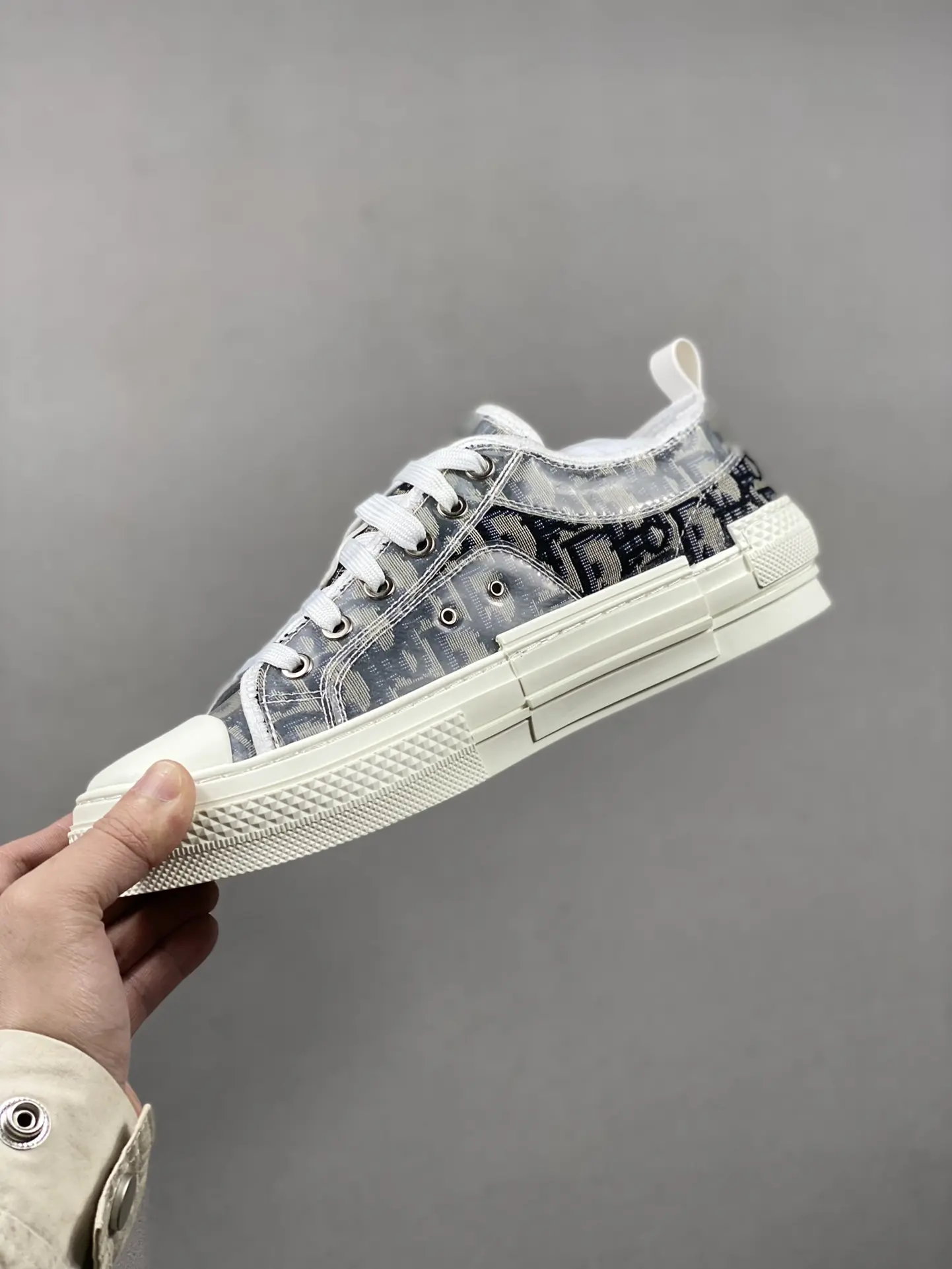 YASSW | Replica Dior Men's Sneakers - White - US 12 Christian Dior B23: A Comprehensive Review