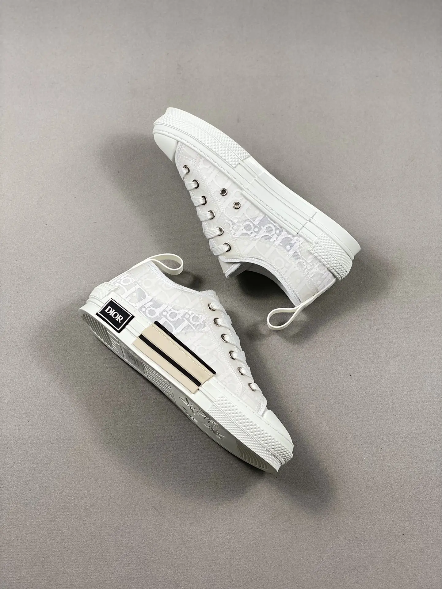 YASSW | Dior B23 Skater Sneaker Cream Oblique Jacquard Replica Review