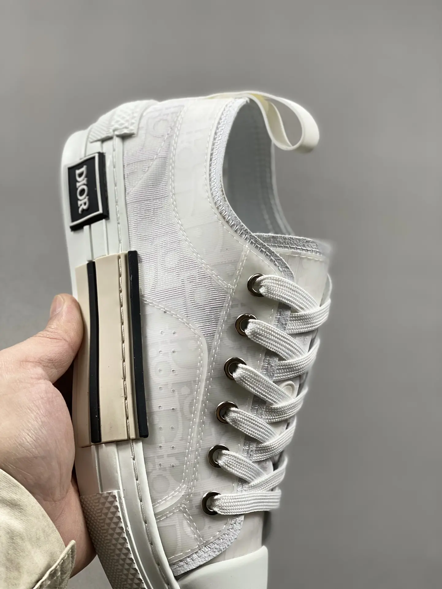 YASSW | Dior B23 Skater Sneaker Cream Oblique Jacquard Replica Review