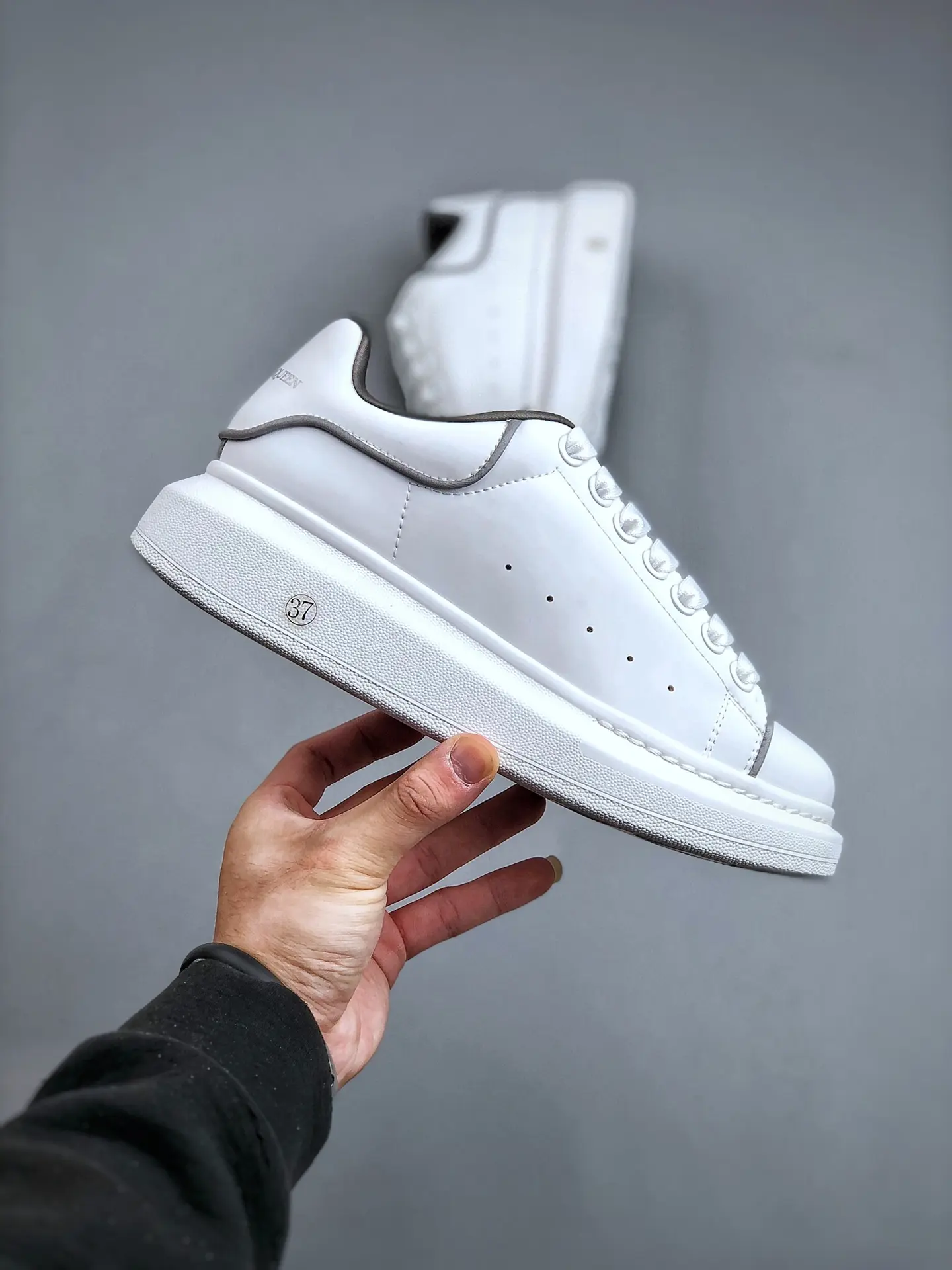 YASSW | Affordable Alternatives: Replica Alexander McQueen Sneakers for Men and Women