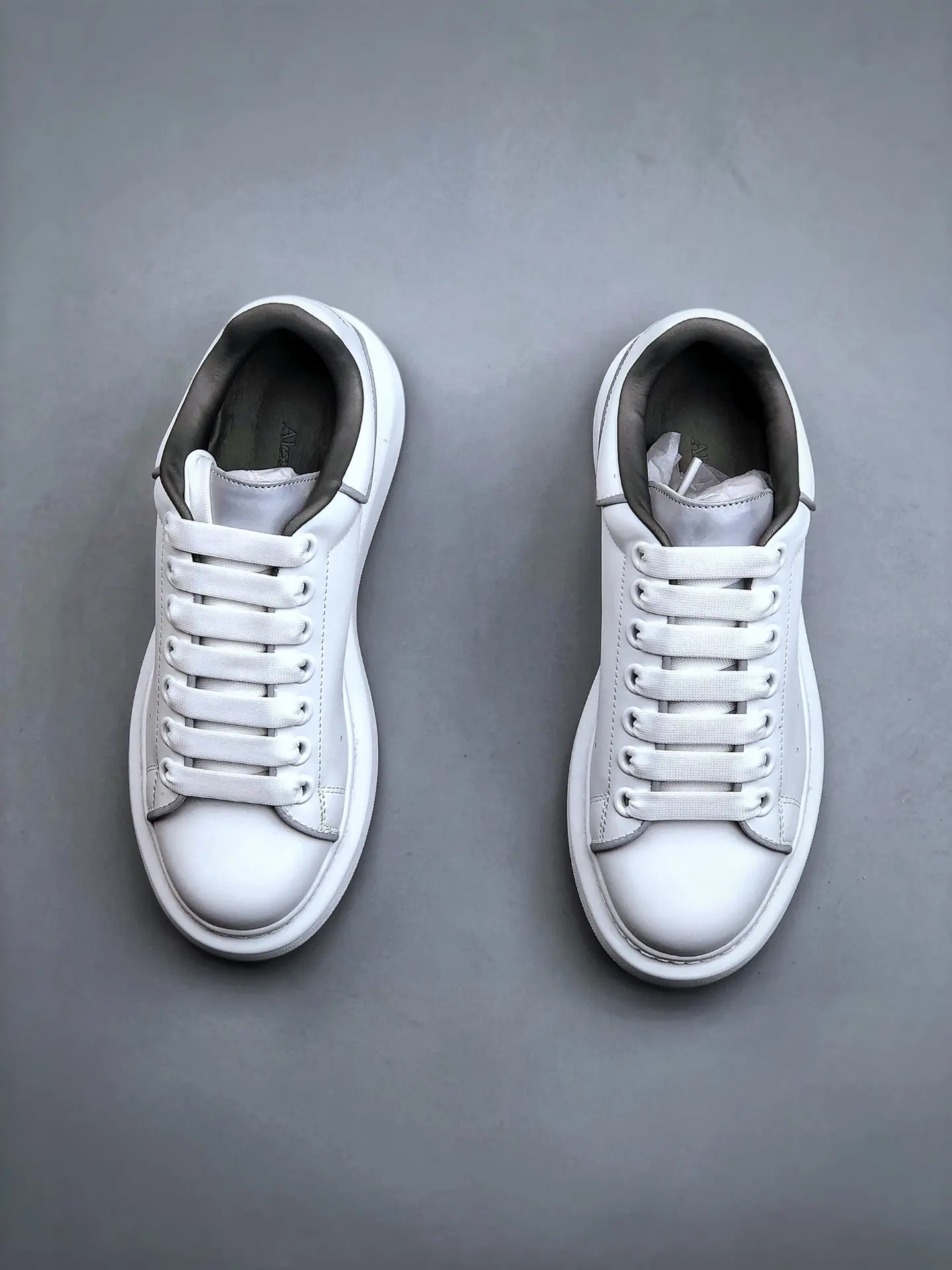 YASSW | Affordable Alternatives: Replica Alexander McQueen Sneakers for Men and Women