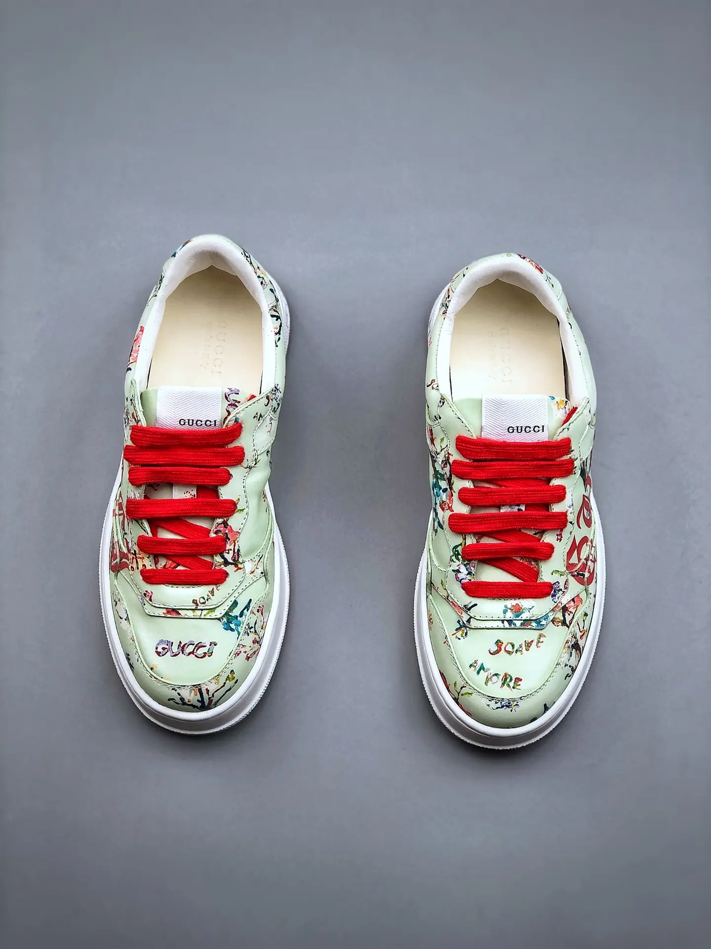 YASSW | Gucci x Pharrell Williams White Floral Replica Sneakers - High Quality & Affordable