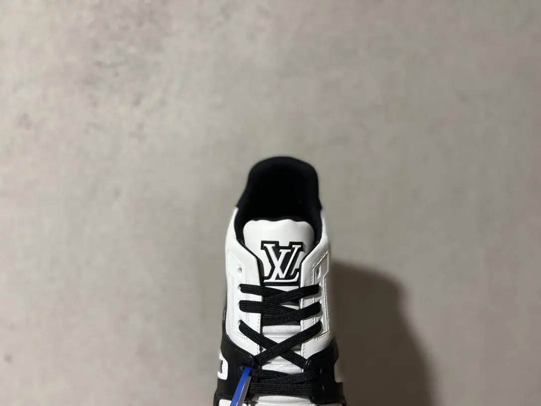 YASSW | Replica Fake Louis Vuitton LV Trainer Sneaker Black - Size 09.5