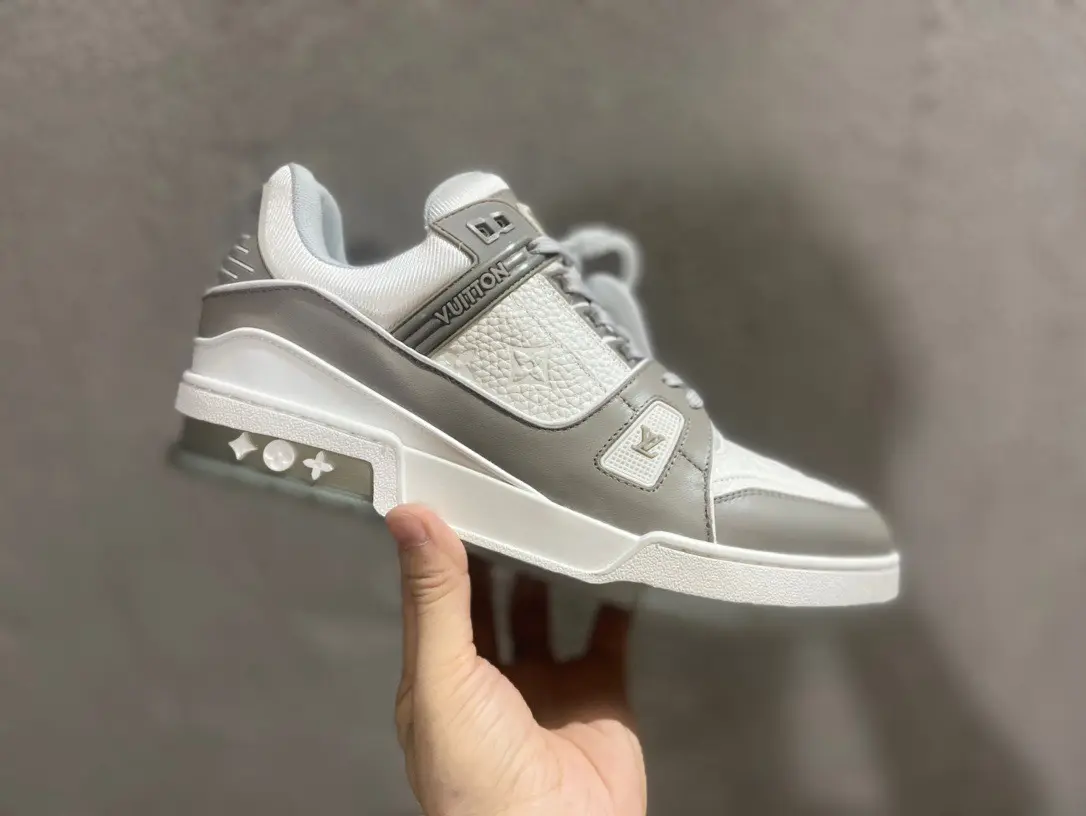 YASSW | Louis Vuitton Trainer White Replica: A Comprehensive Review