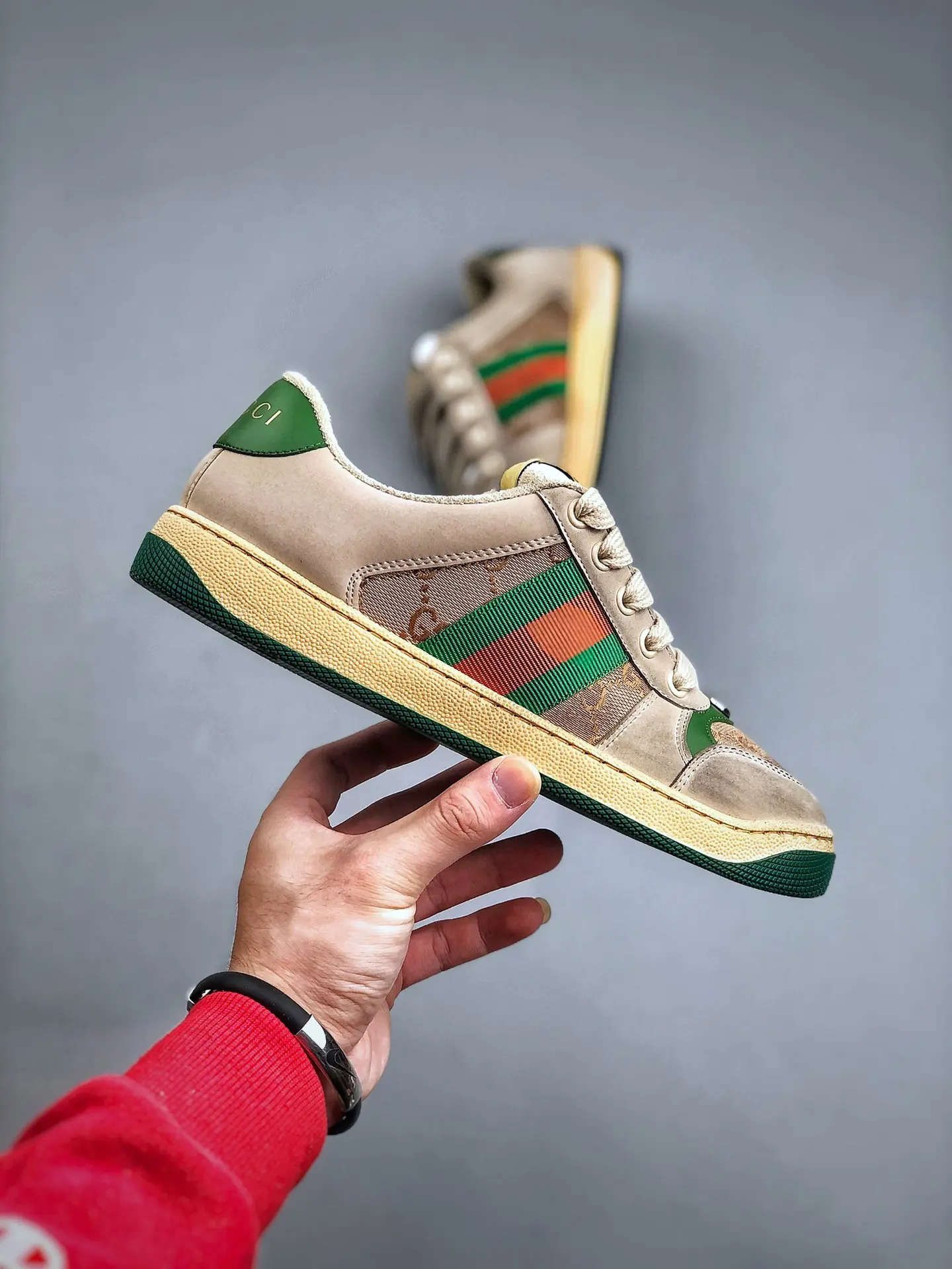 YASSW | Authenticity Meets Style: Exploring Replica Gucci Screener Sneakers in Beige