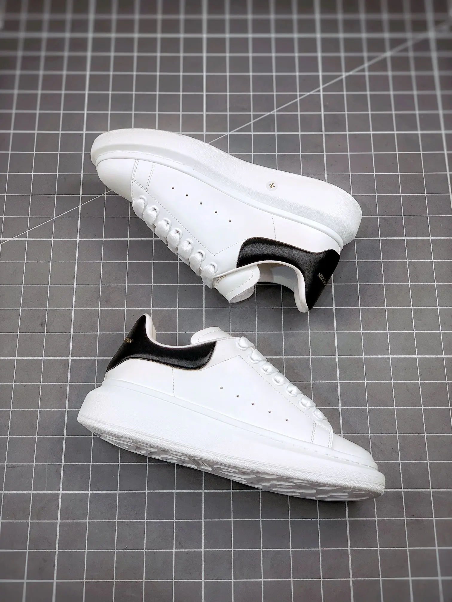 YASSW | Replica Alexander McQueen Oversized Sneakers in White: Style and Comfort at a Fraction of the Cost