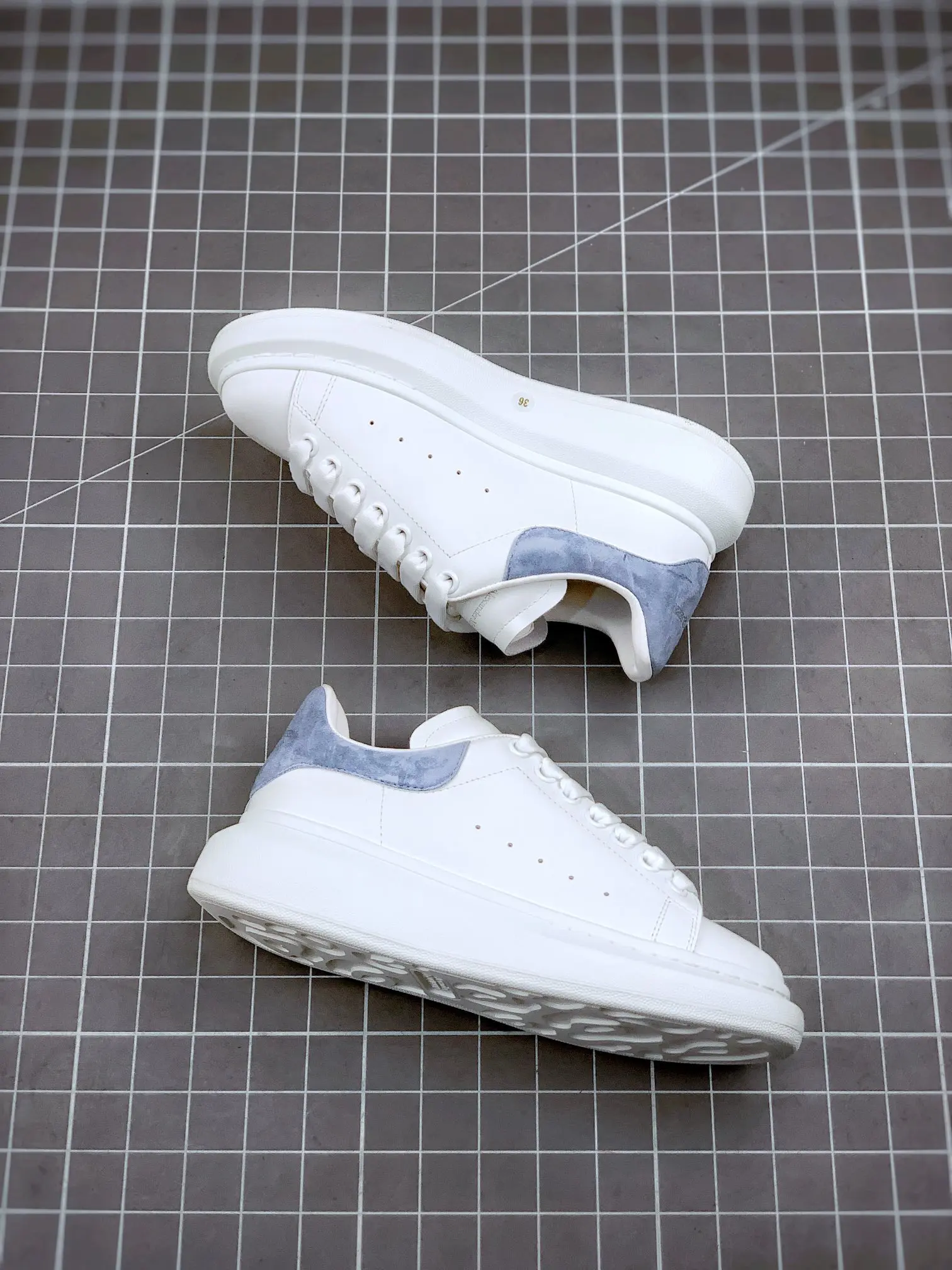 YASSW | Alexander McQueen Women's White Oversized Sneaker Replica - Fashion Must-Have