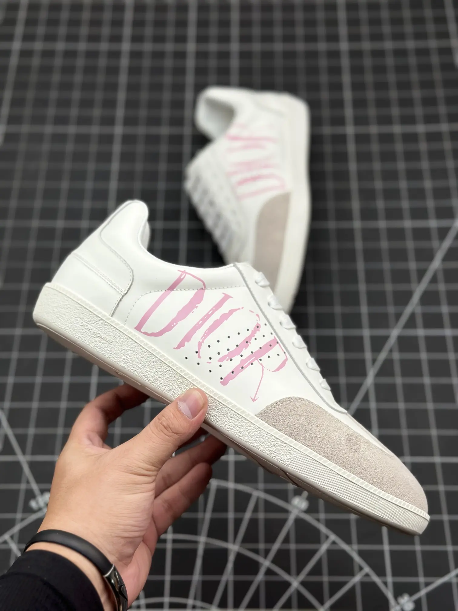 YASSW | Dior White Leather Pink Logo Trainers: A Review on Replicas and Originals