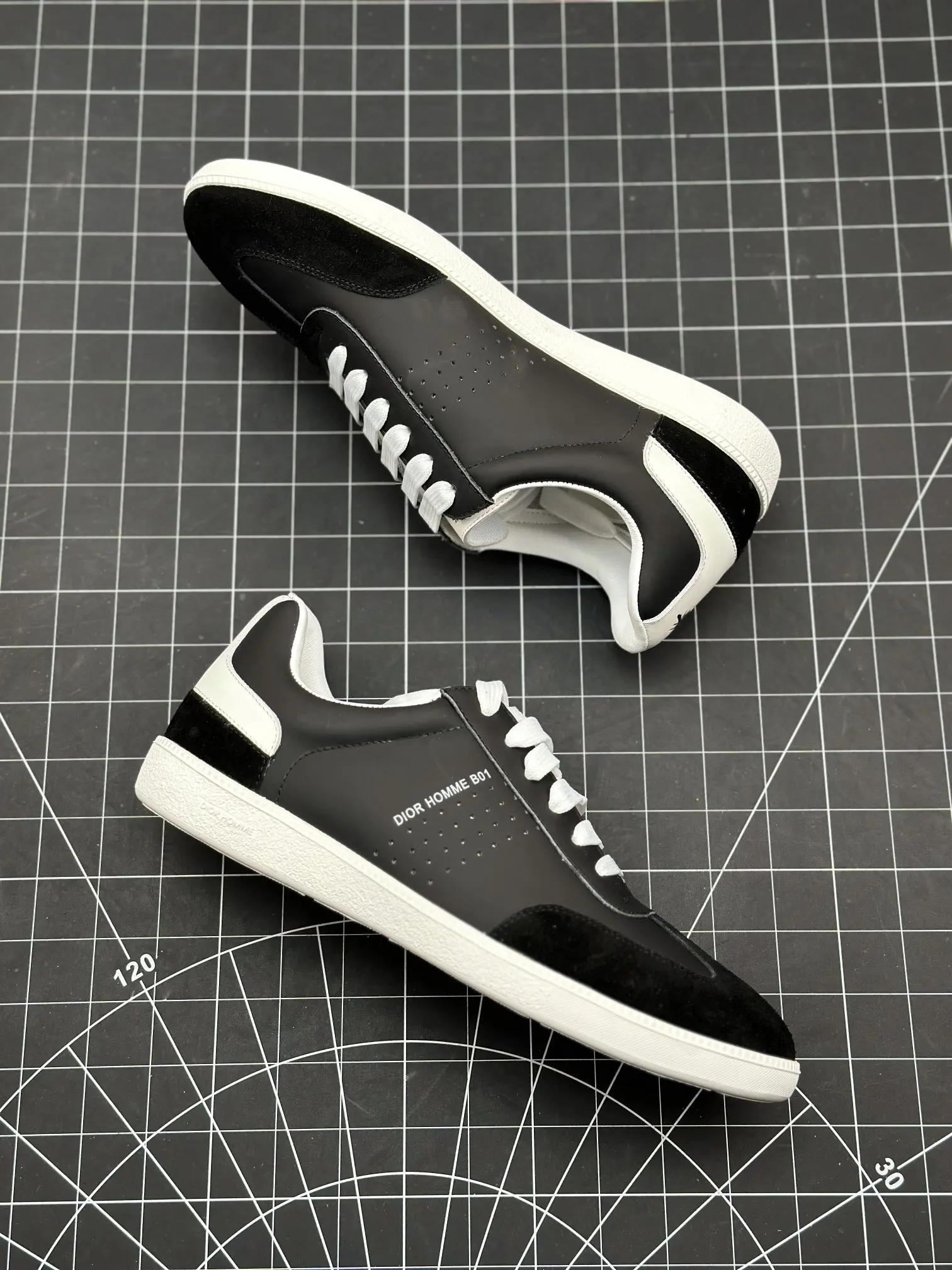 YASSW | Dior B01 Suede Leather 'Black' Replica Sneakers Review